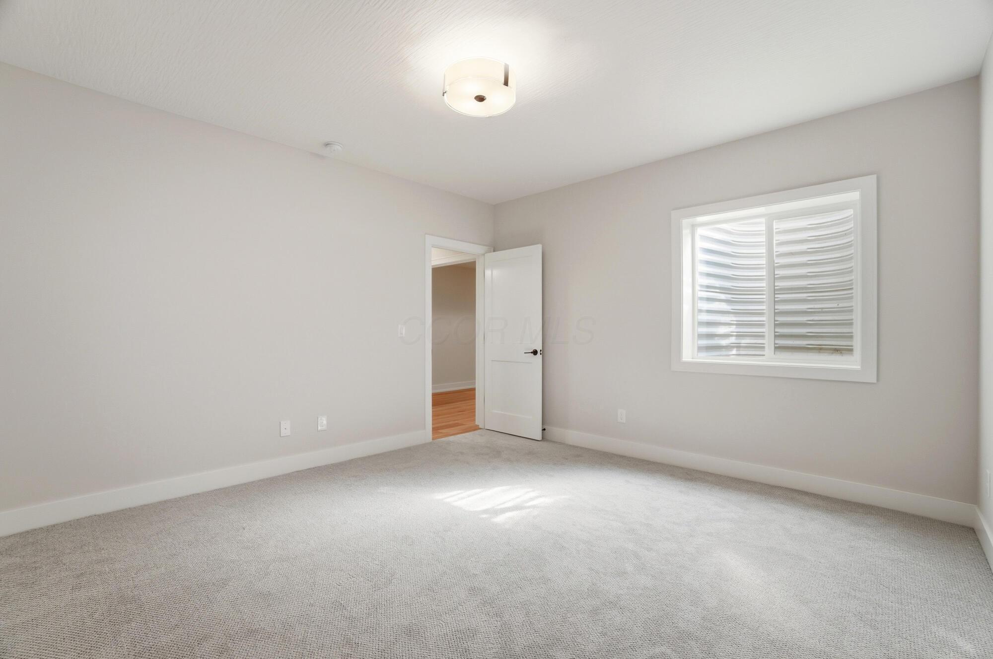 11376 Gold Finch Drive