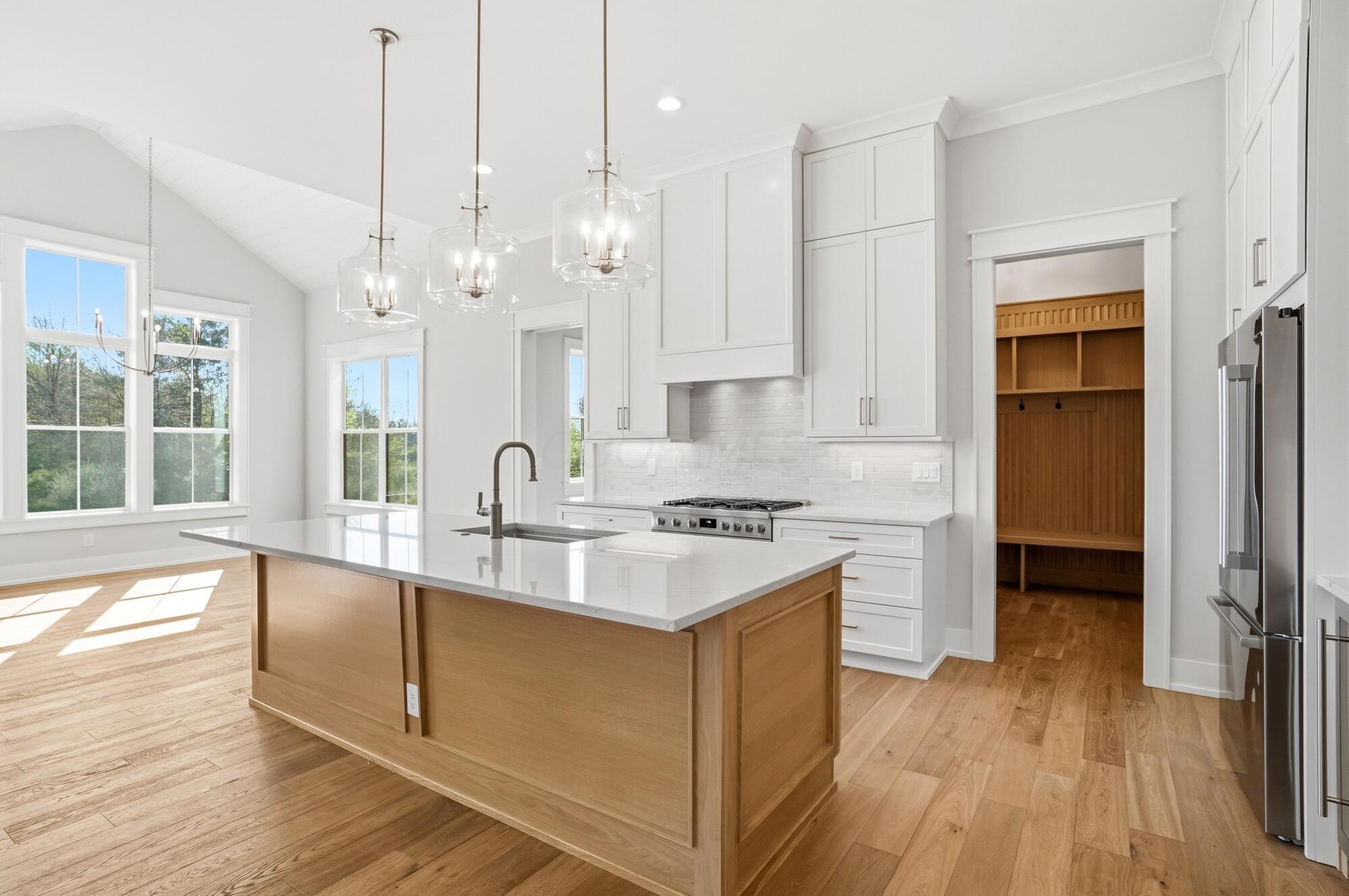 11376 Gold Finch Drive