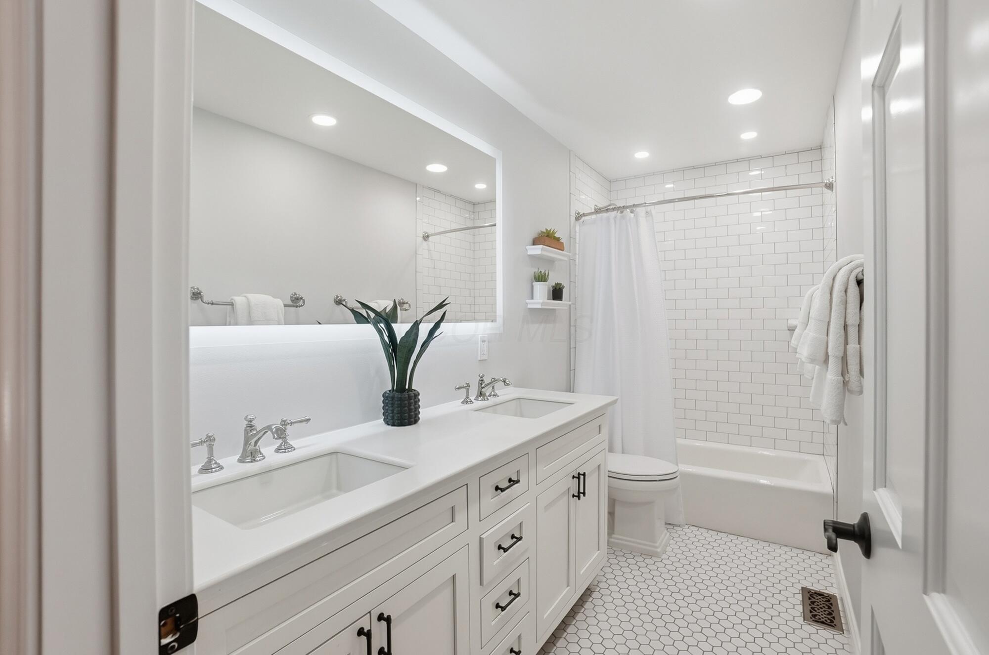 4935 Dunkerrin Court