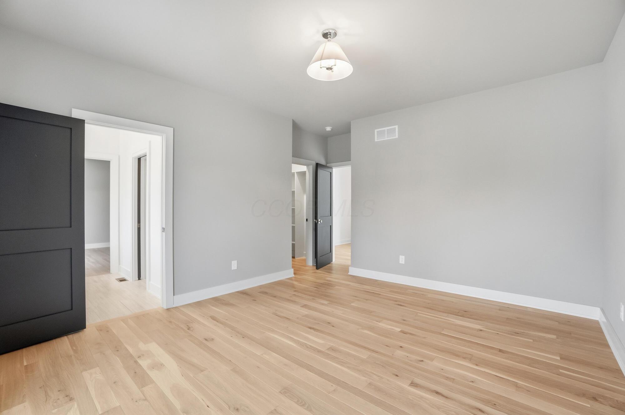 8211 Canopy Glen Drive