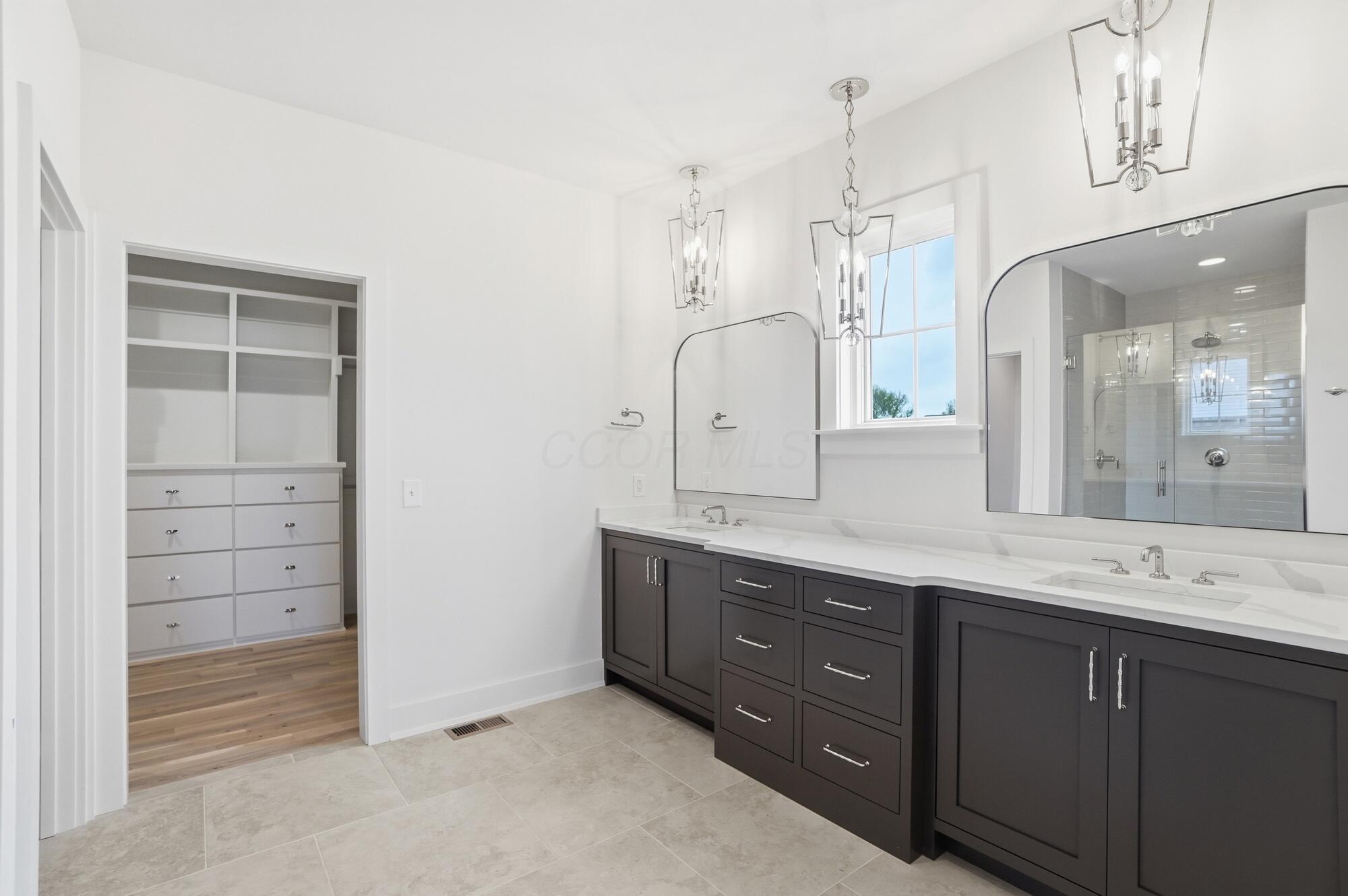 8211 Canopy Glen Drive