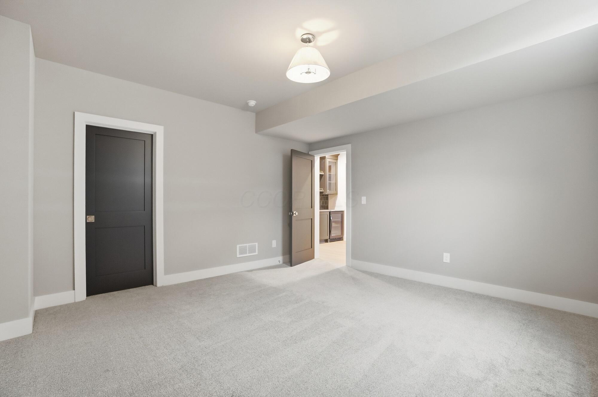 8211 Canopy Glen Drive