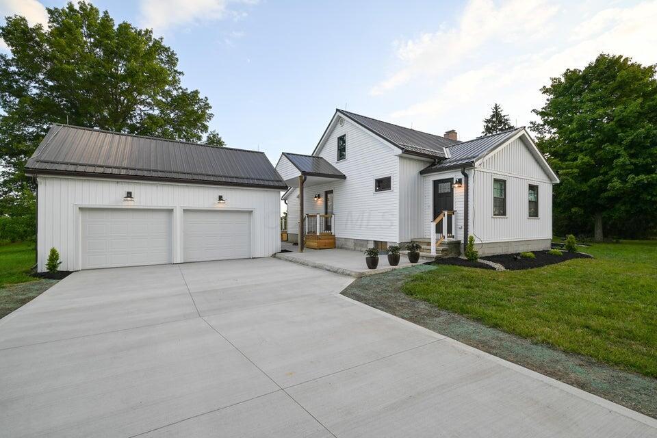 5277 Newmans Cardington Road E