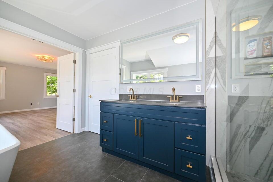 5277 Newmans Cardington Road E