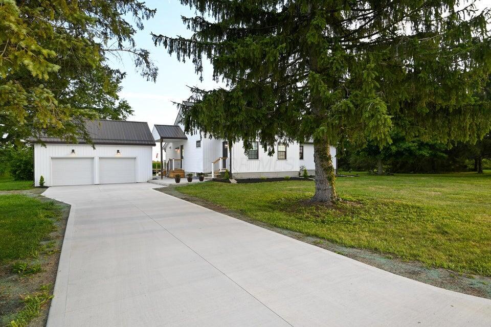 5277 Newmans Cardington Road E