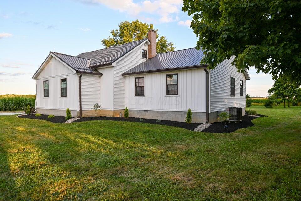 5277 Newmans Cardington Road E