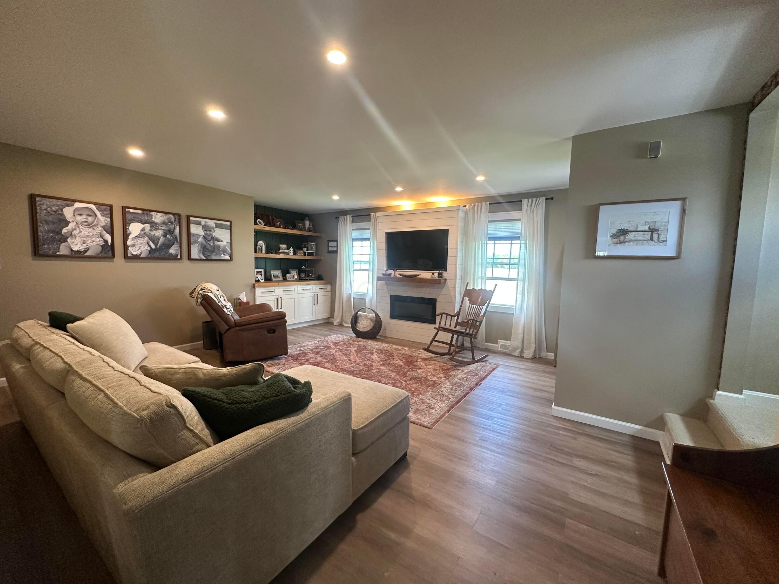 5277 Newmans Cardington Road E