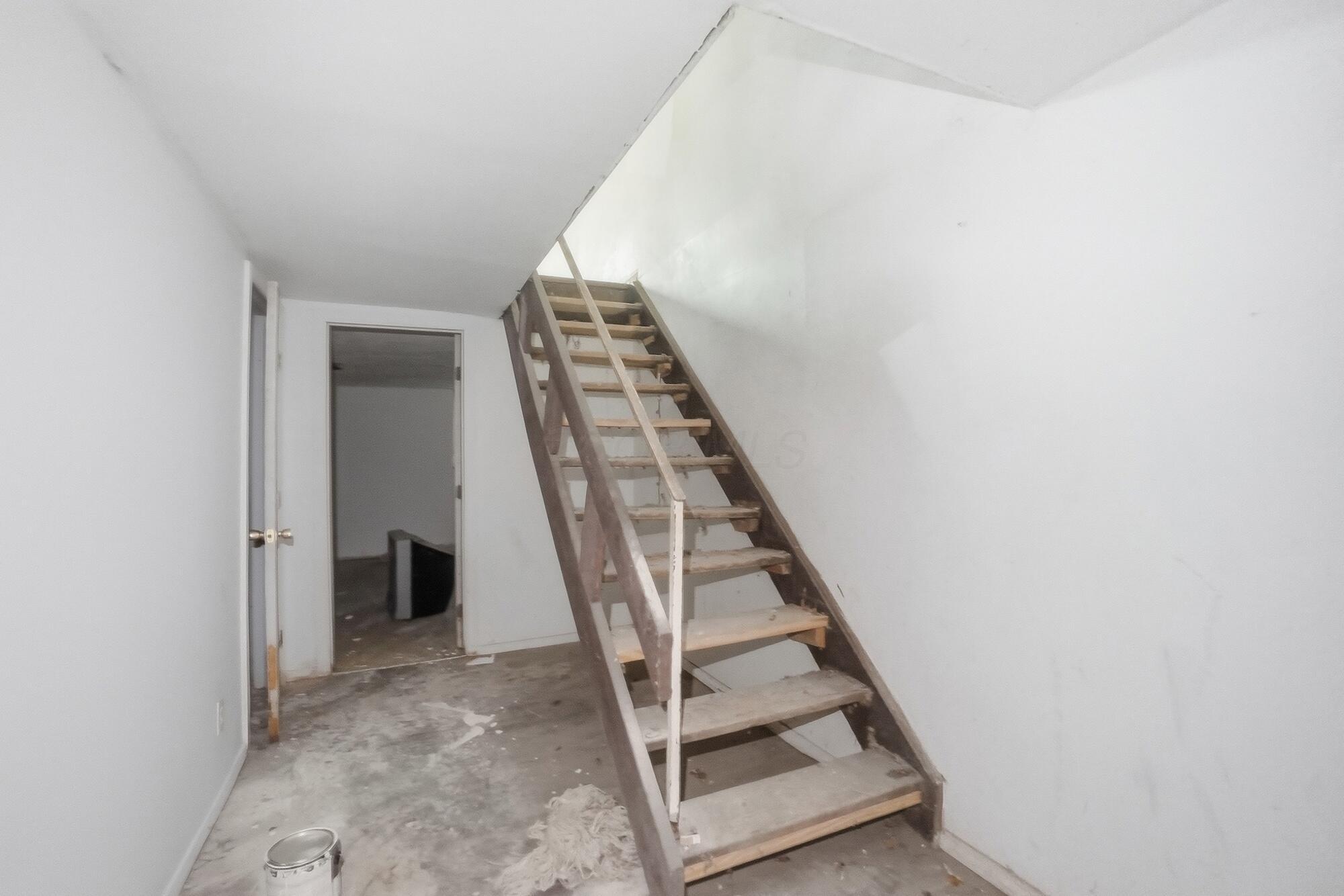 2850 Stonecreek Court