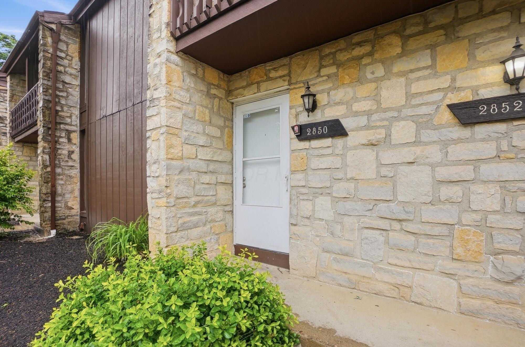 2850 Stonecreek Court