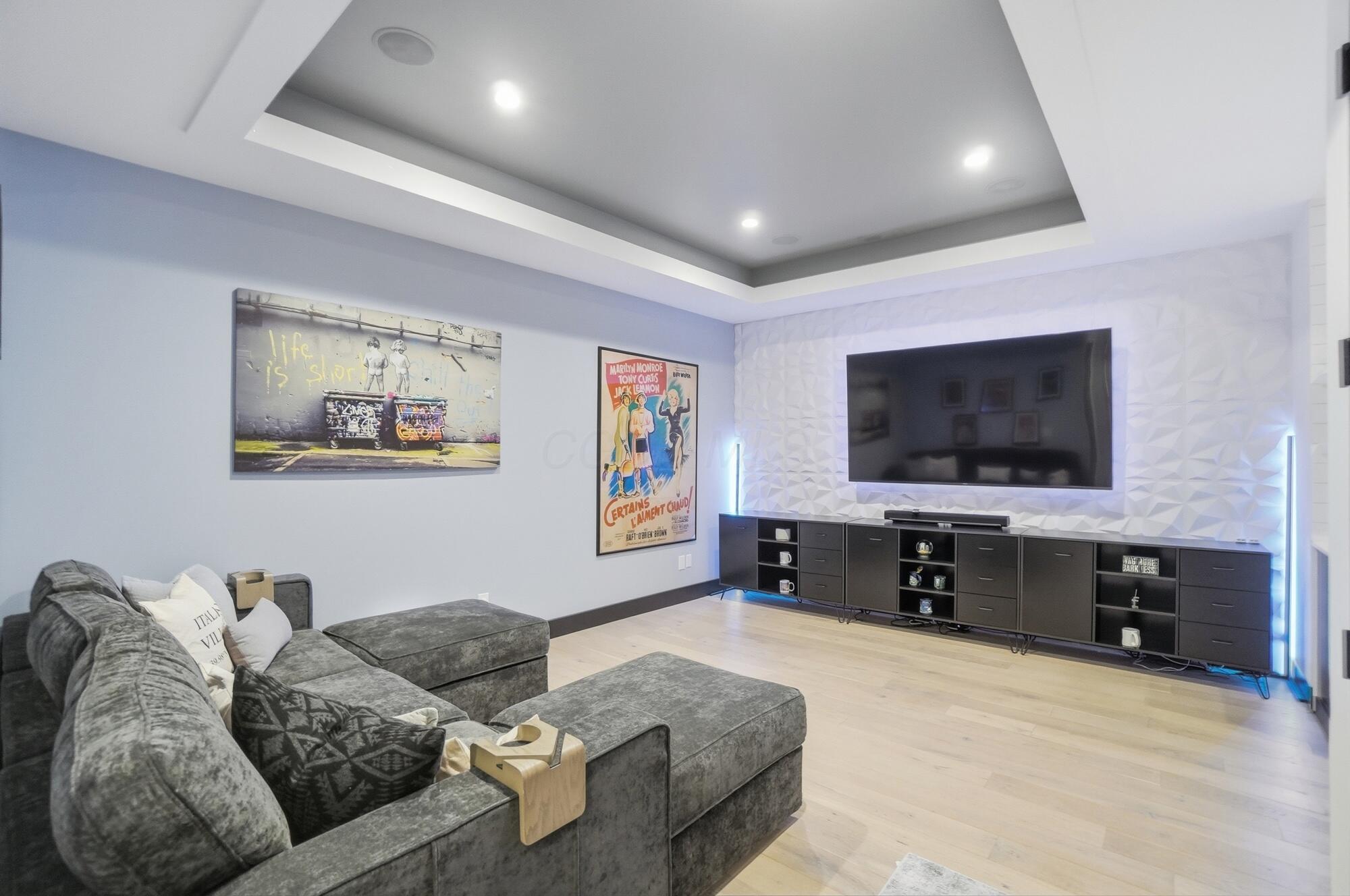 93 Ottar Alley