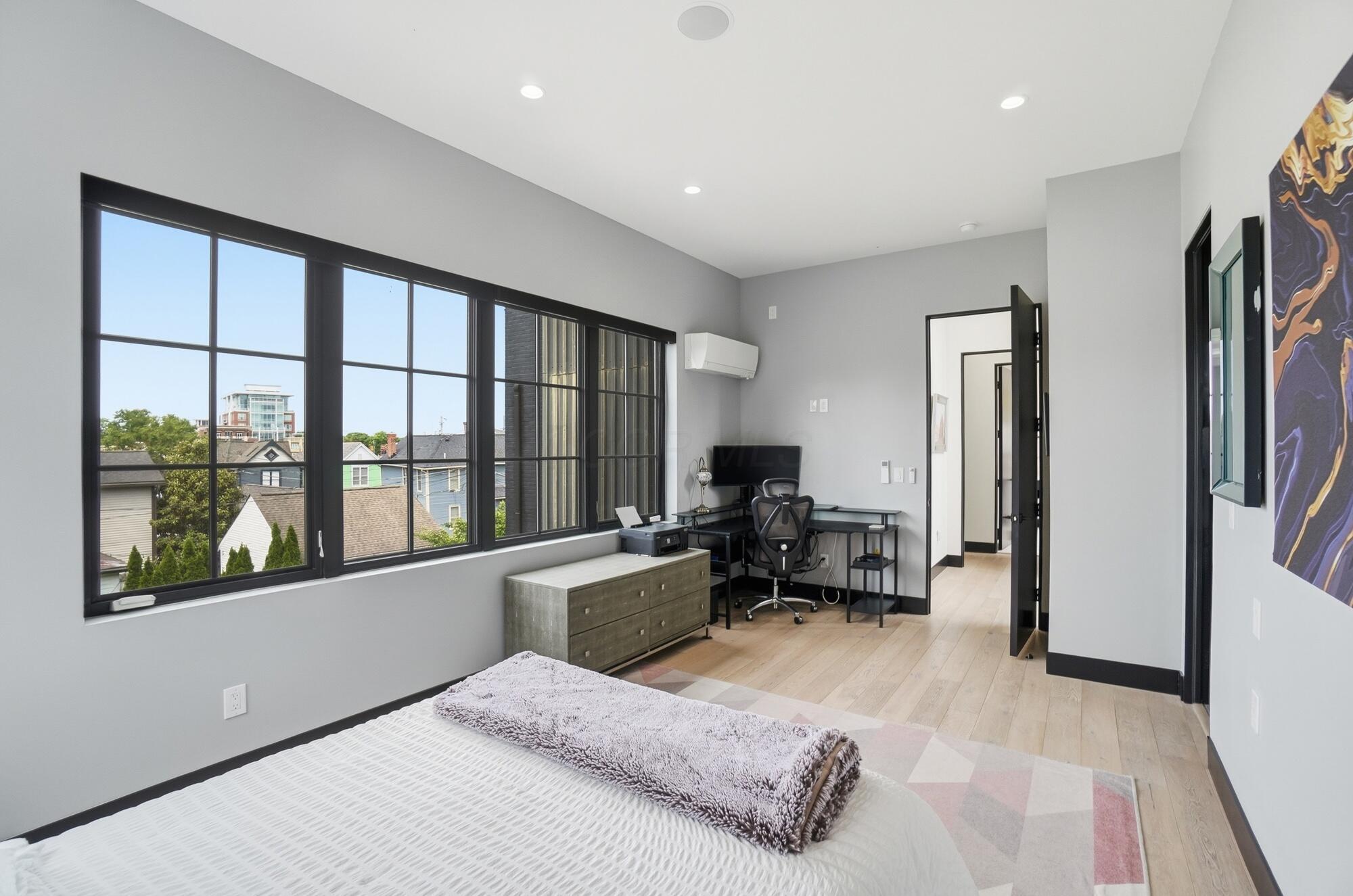93 Ottar Alley