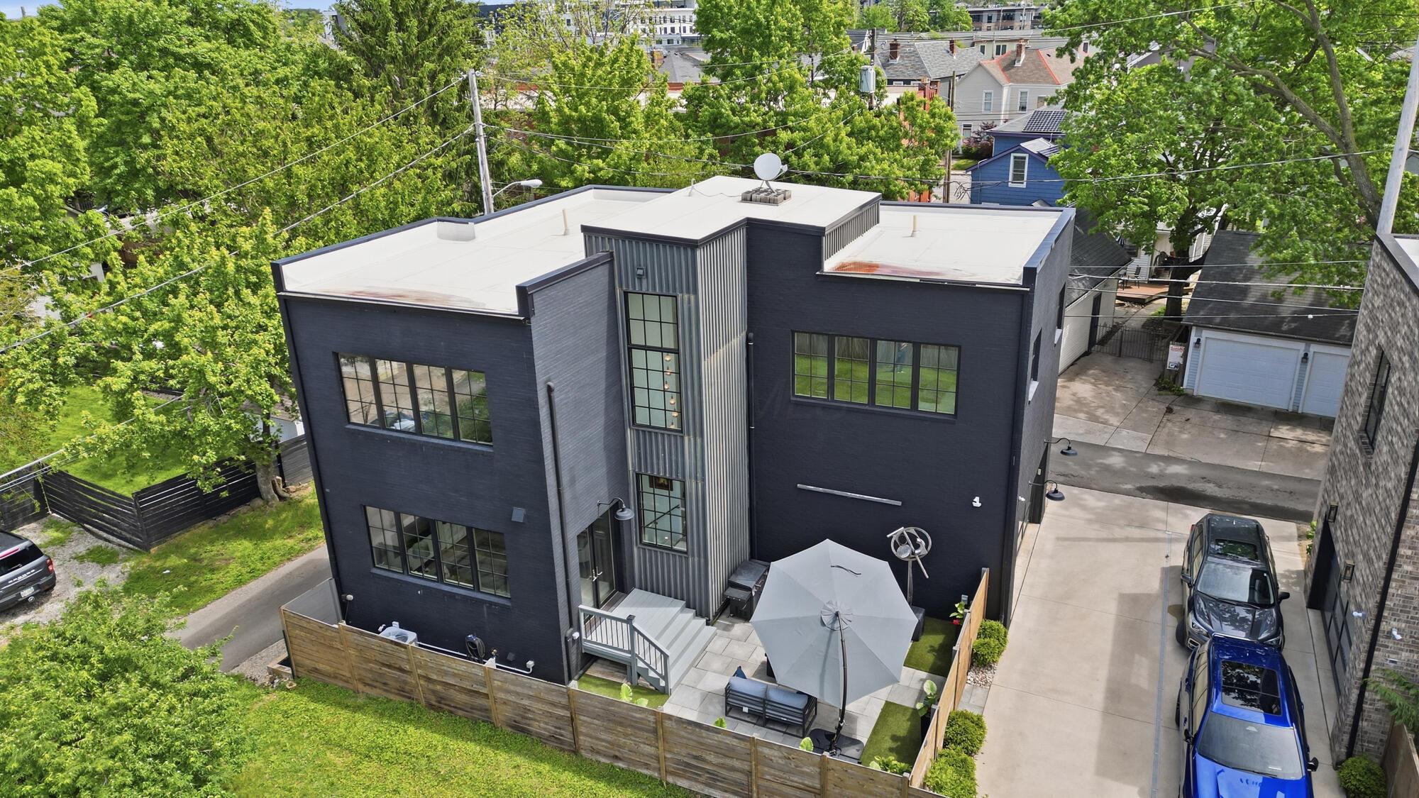 93 Ottar Alley