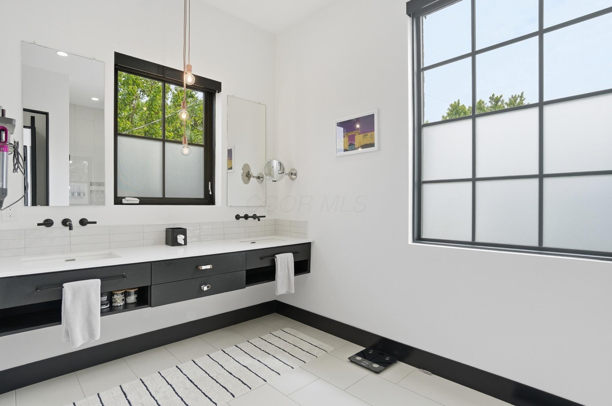 93 Ottar Alley