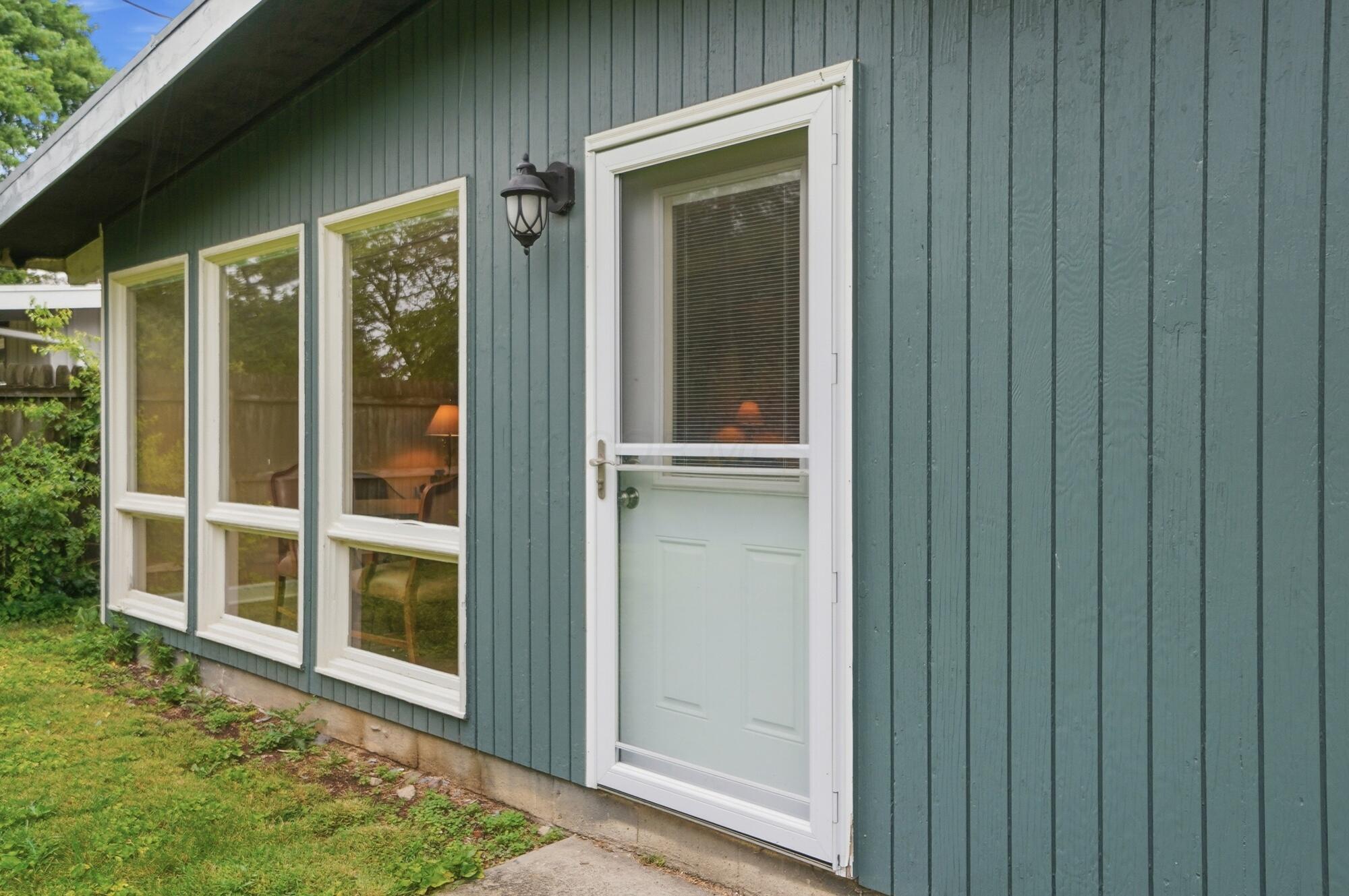 2451 Edgevale Road