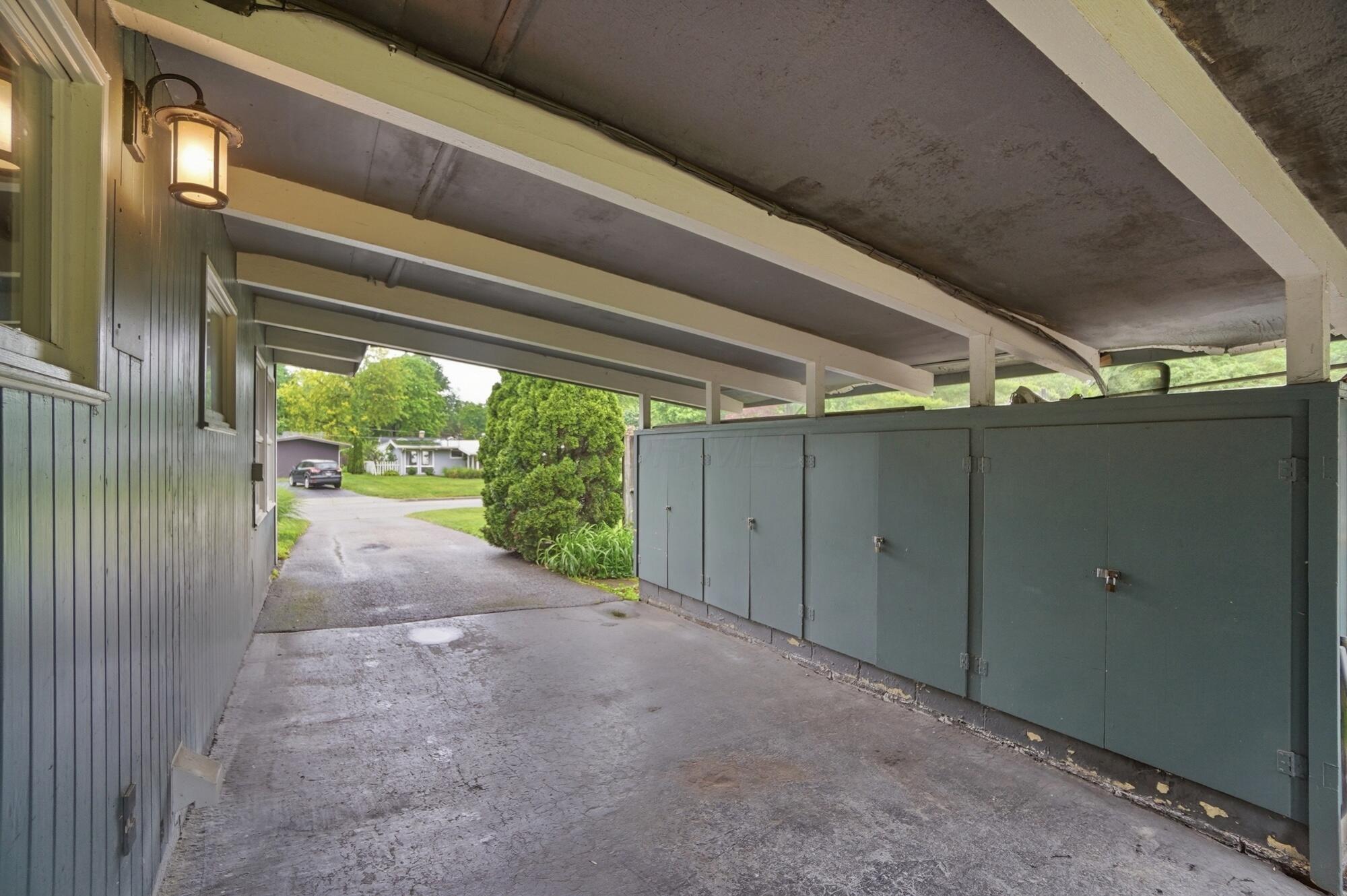 2451 Edgevale Road