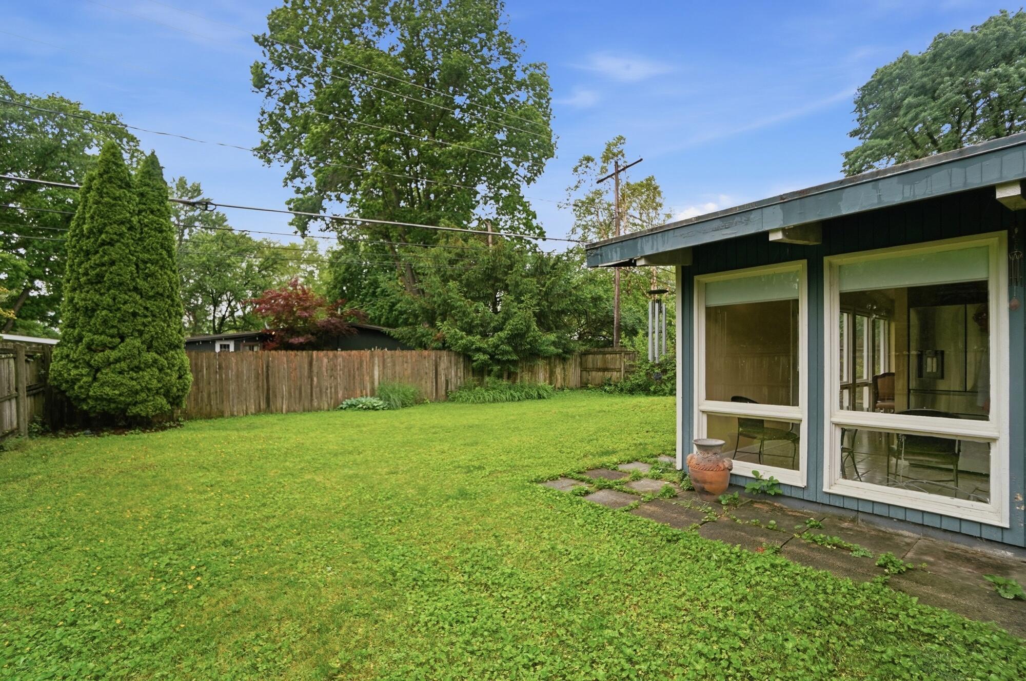 2451 Edgevale Road