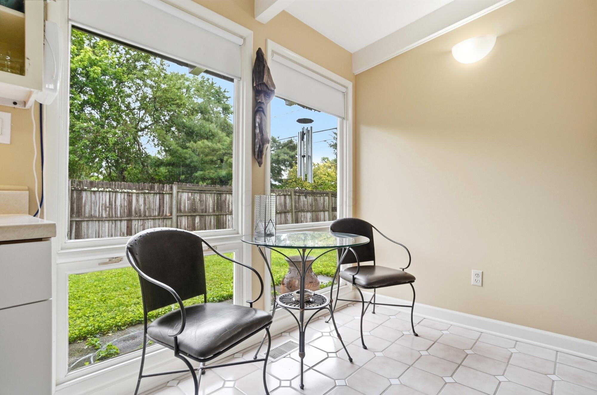 2451 Edgevale Road