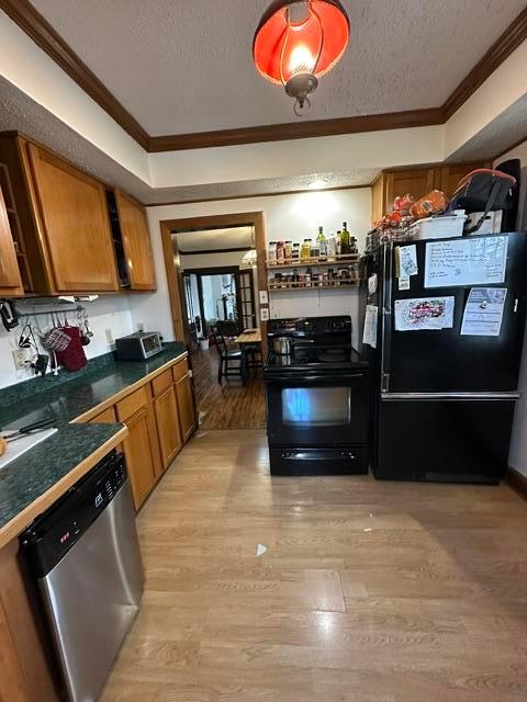148-150 Clinton Heights Avenue, 148-150