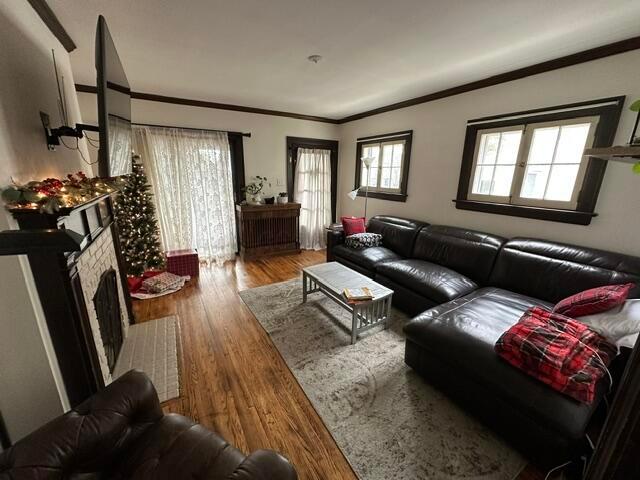 148-150 Clinton Heights Avenue, 148-150