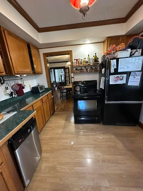 148-150 Clinton Heights Avenue, 148-150