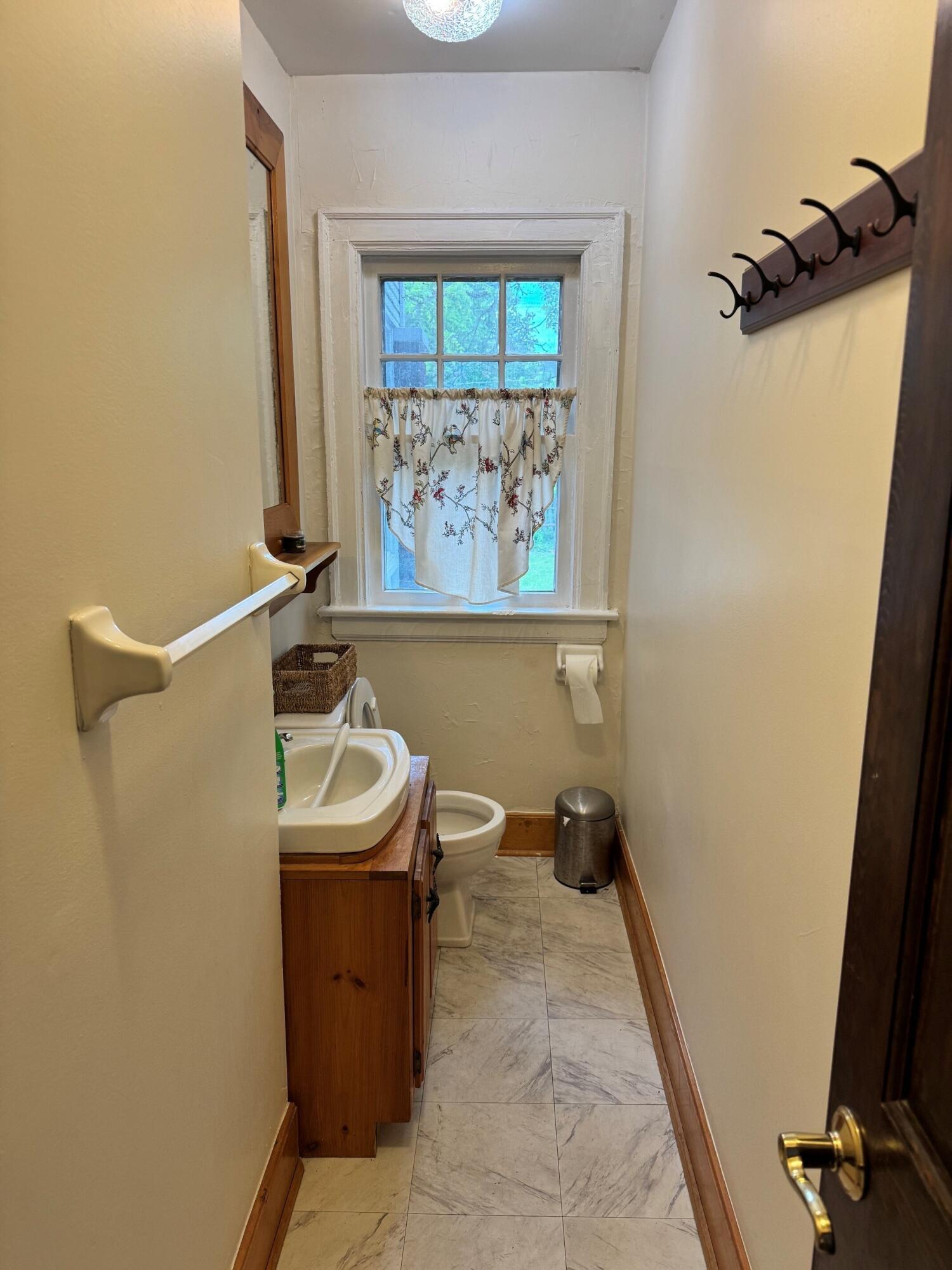 148-150 Clinton Heights Avenue, 148-150