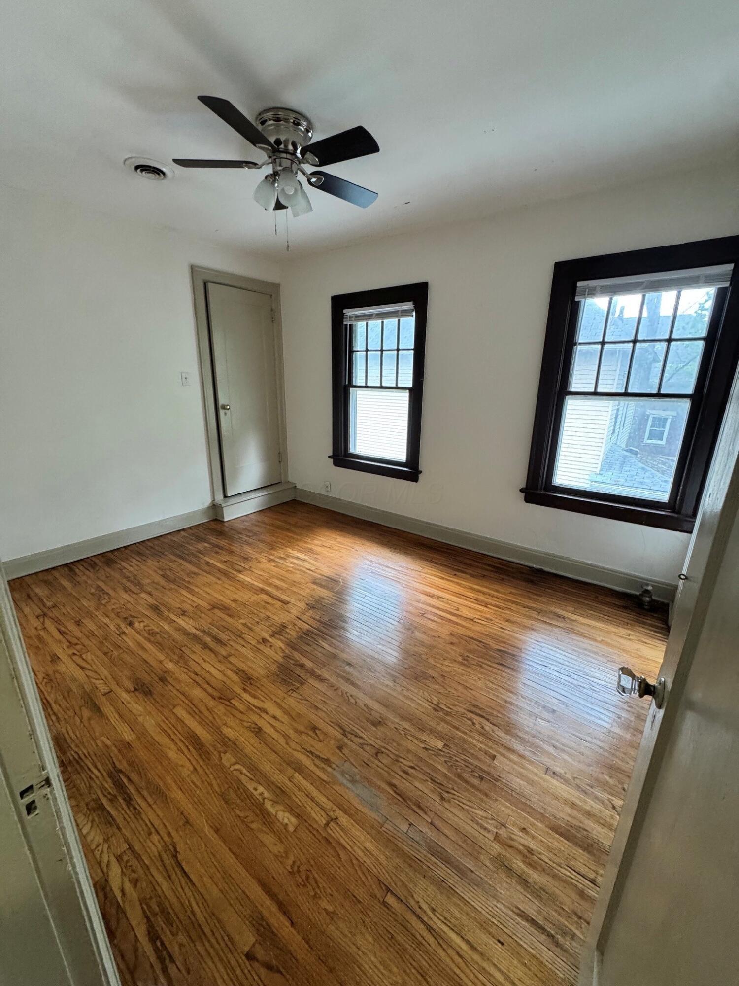 148-150 Clinton Heights Avenue, 148-150