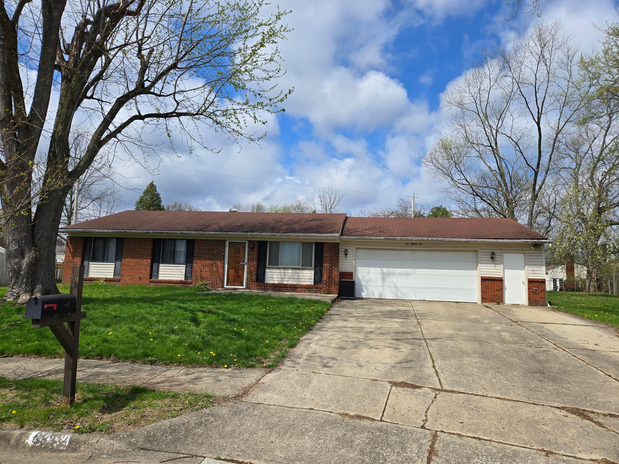 185 Fairlawn Court