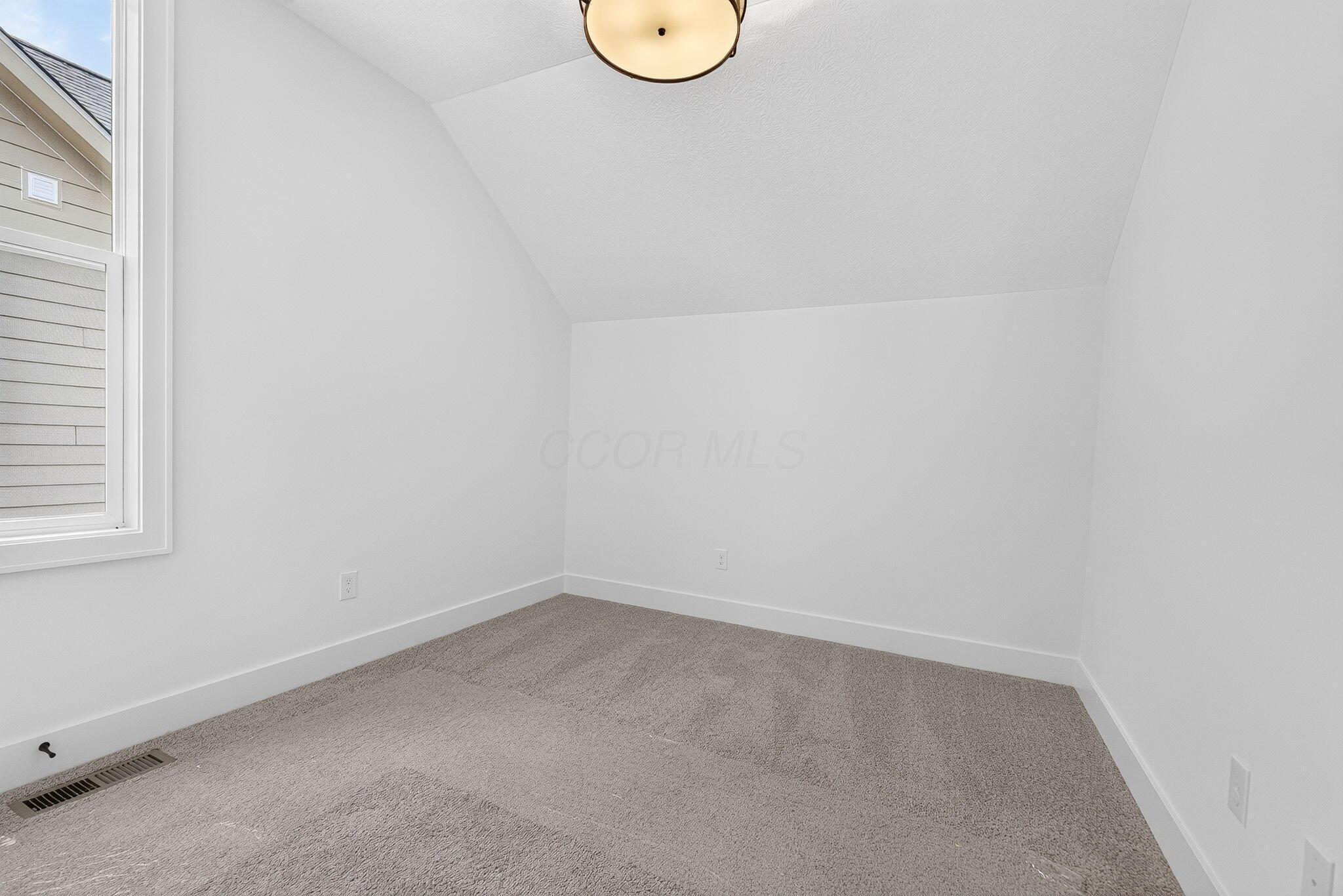 2048 Leopold Drive