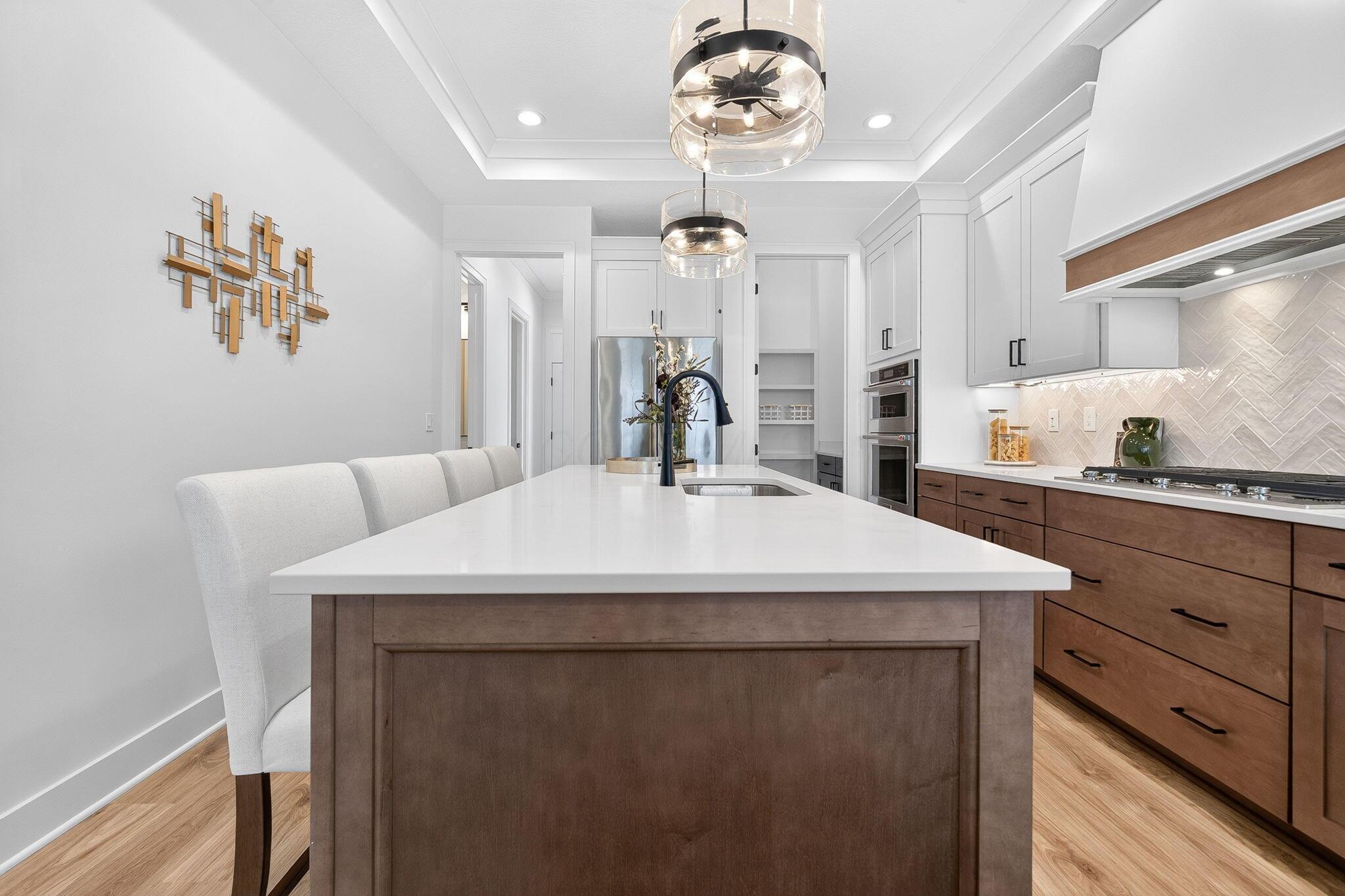 2048 Leopold Drive