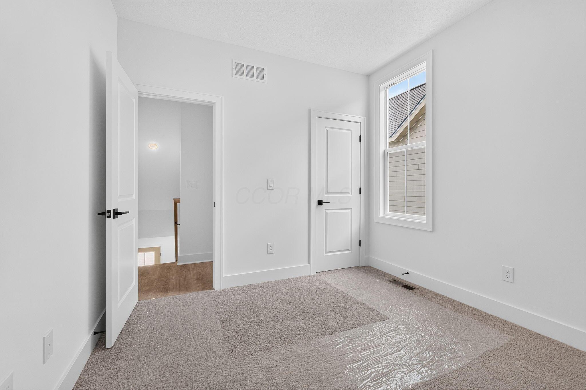 2048 Leopold Drive