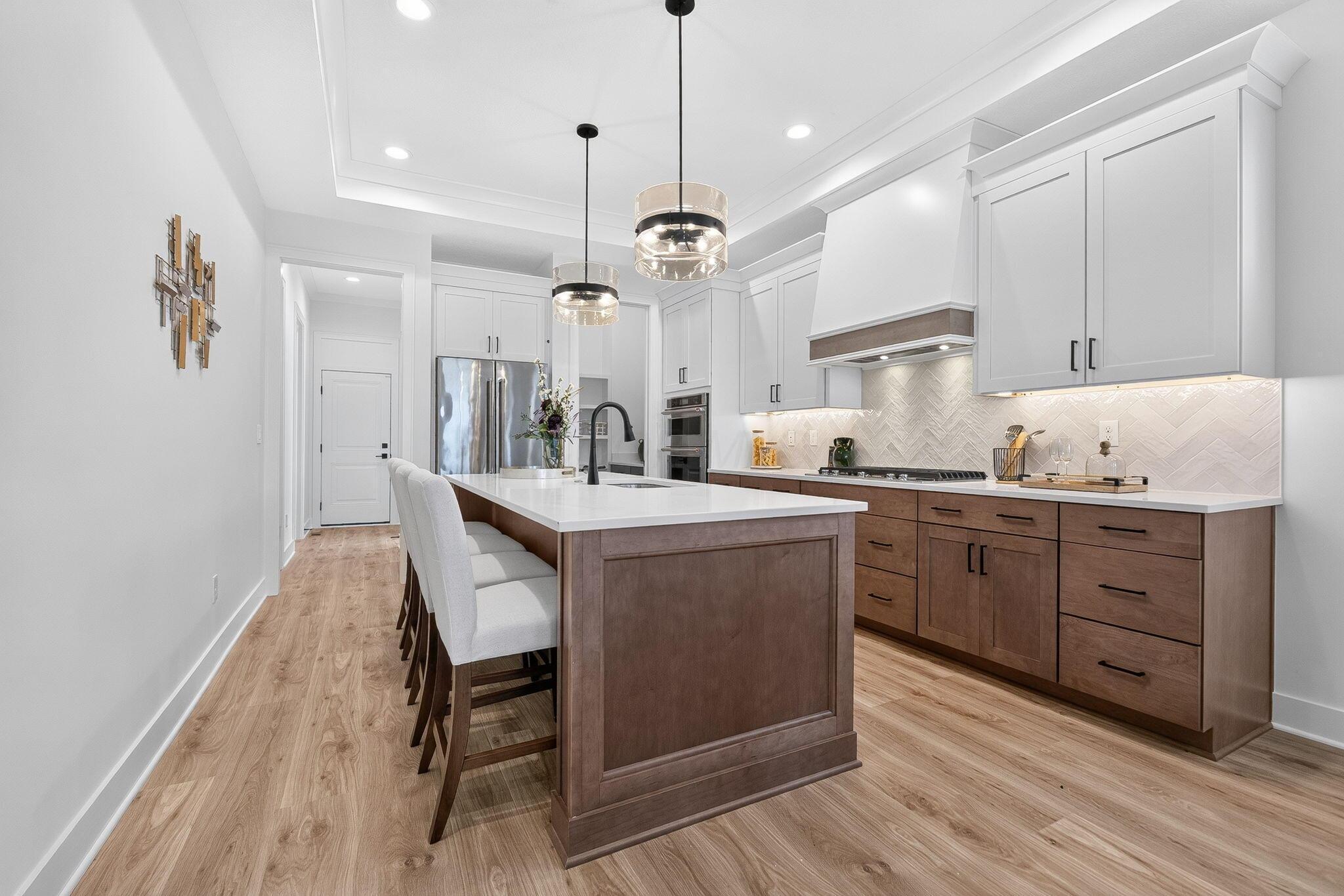 2048 Leopold Drive