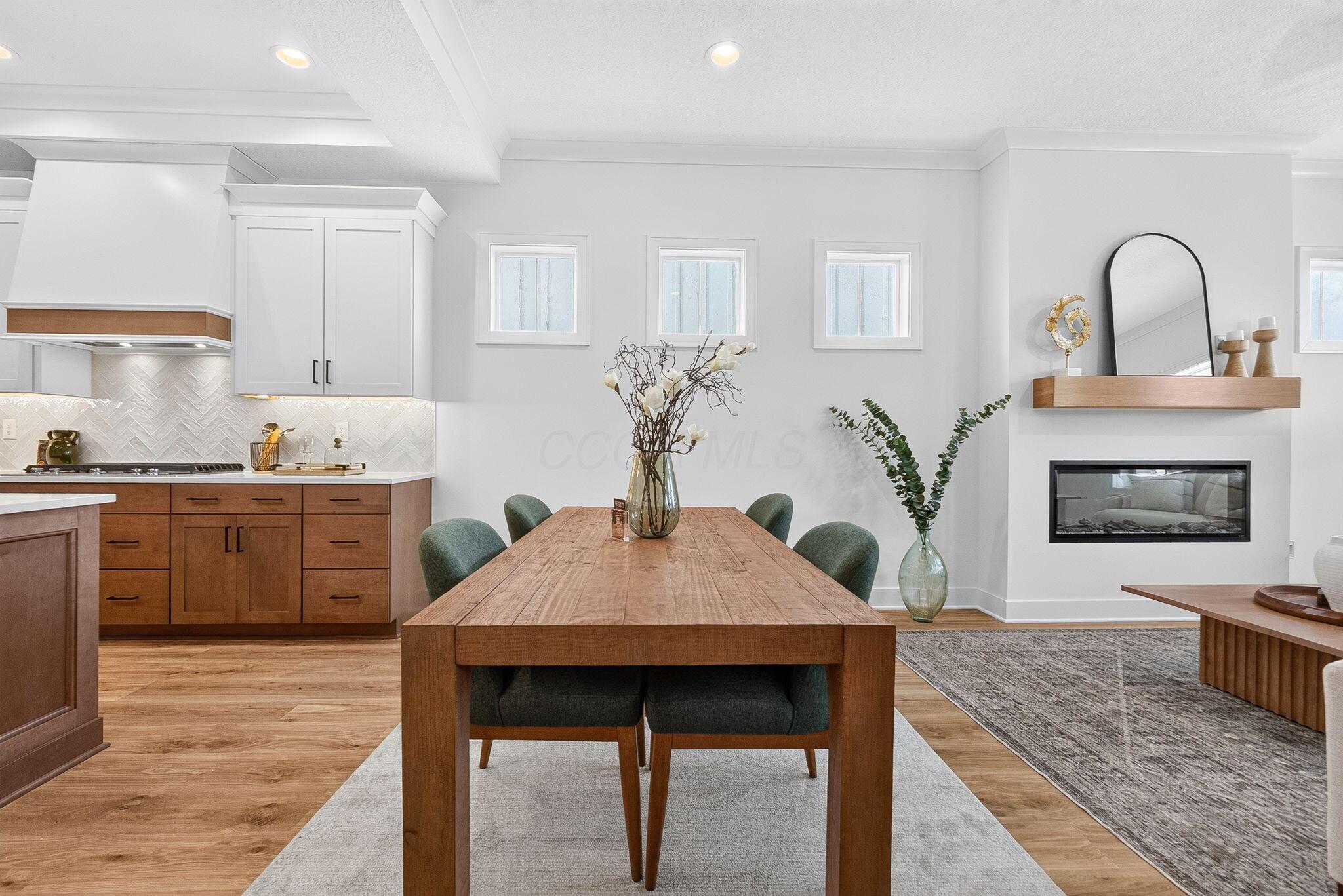 2048 Leopold Drive