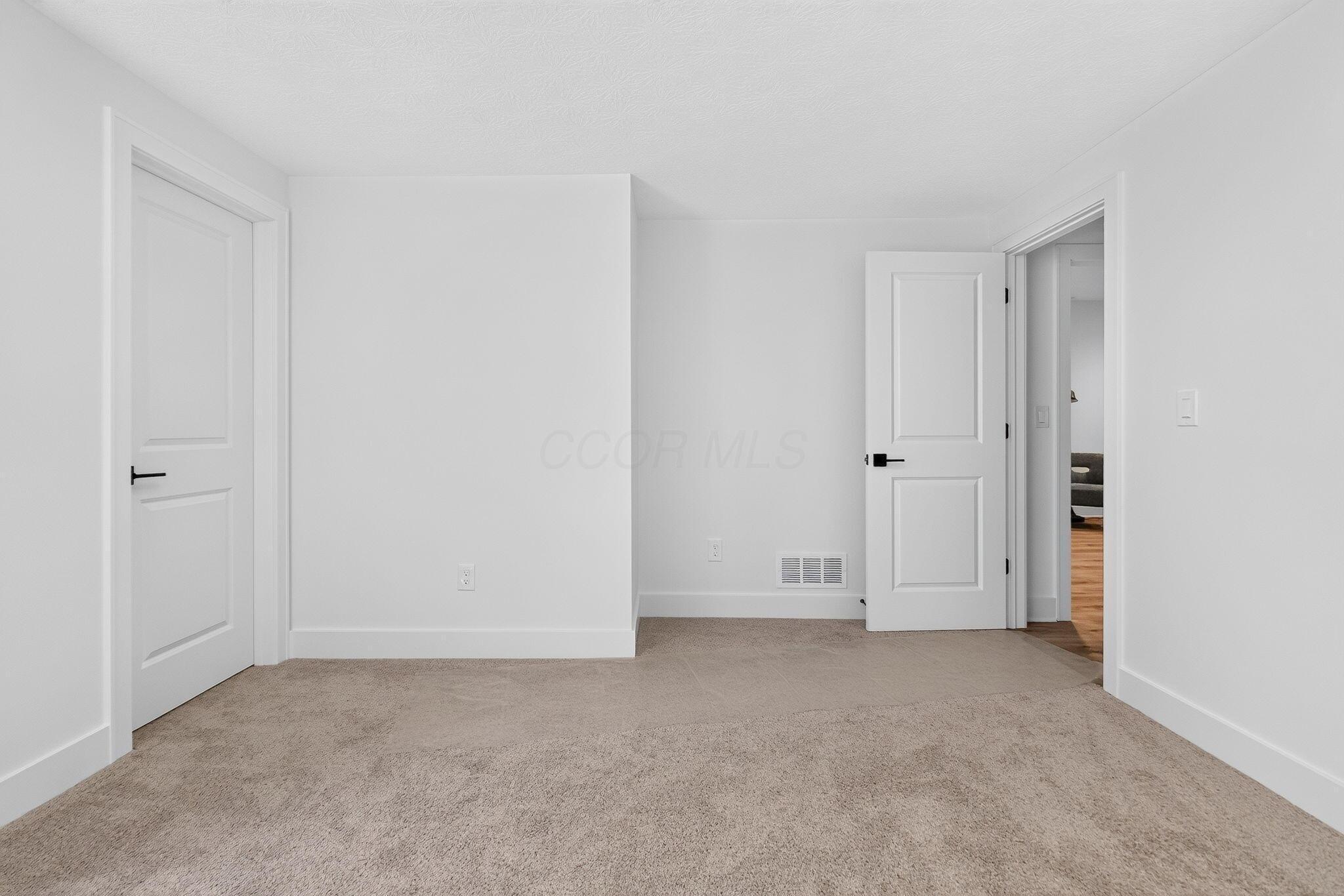 2048 Leopold Drive