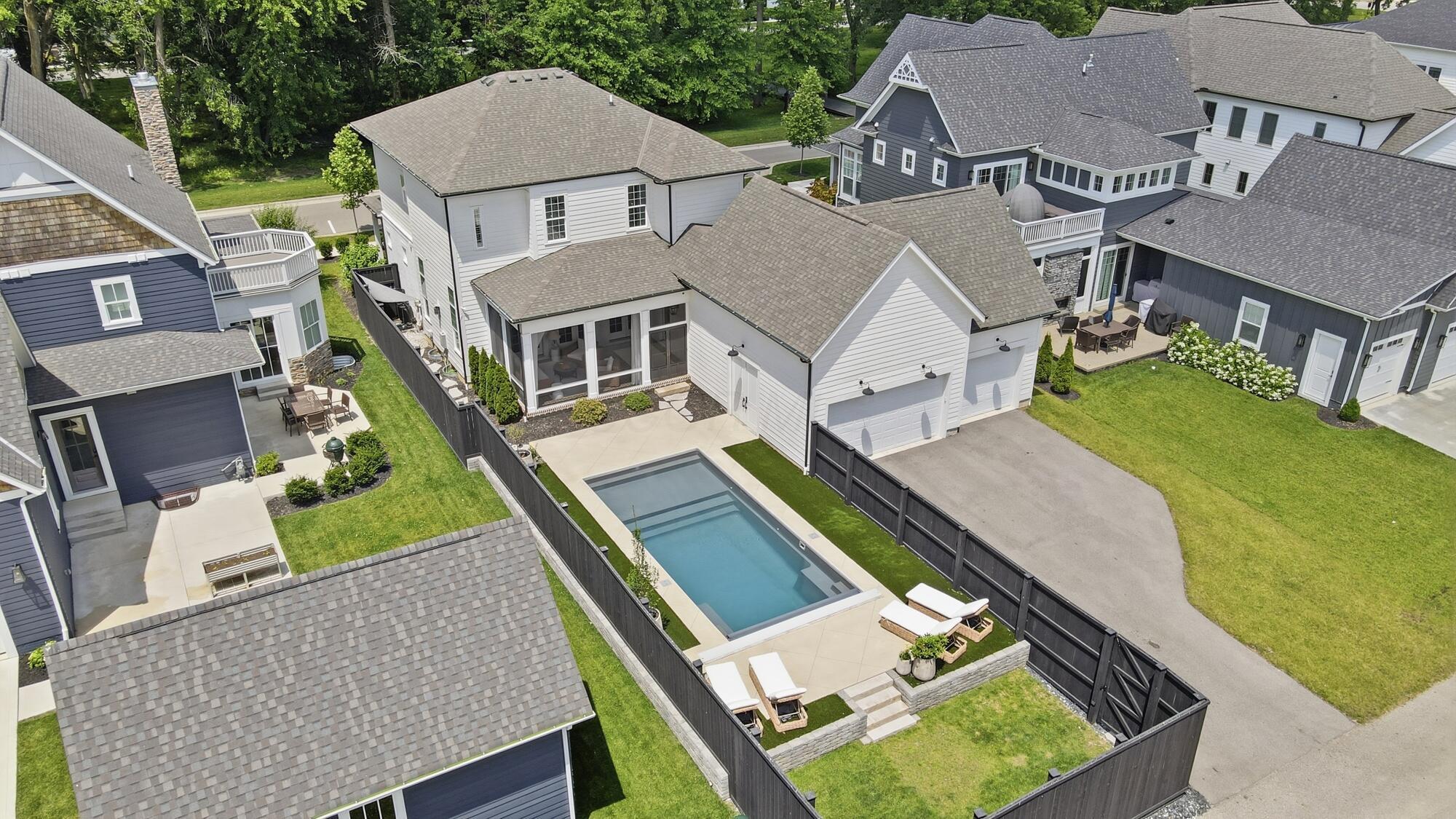 5565 Evans Farm Drive