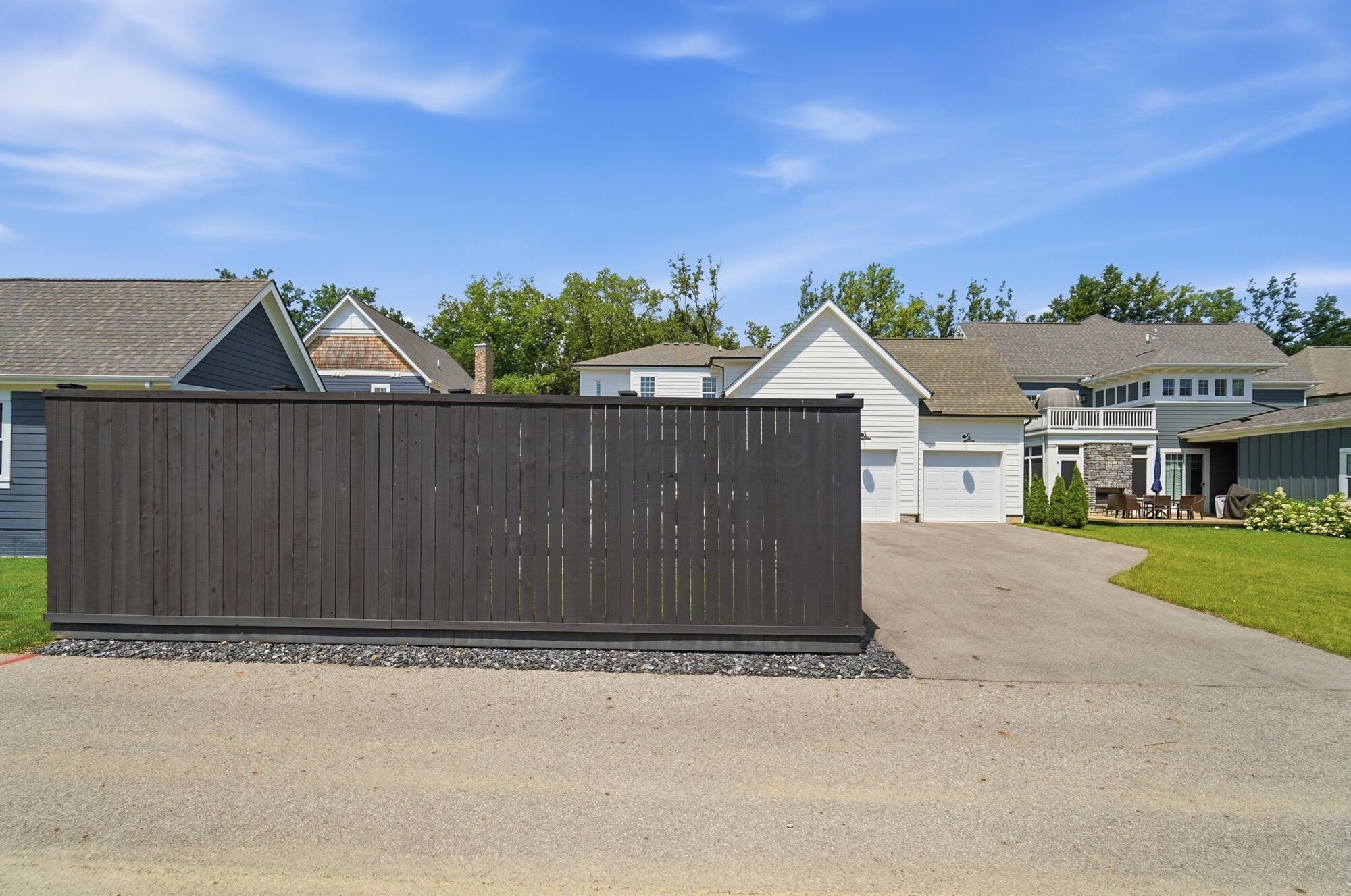 5565 Evans Farm Drive