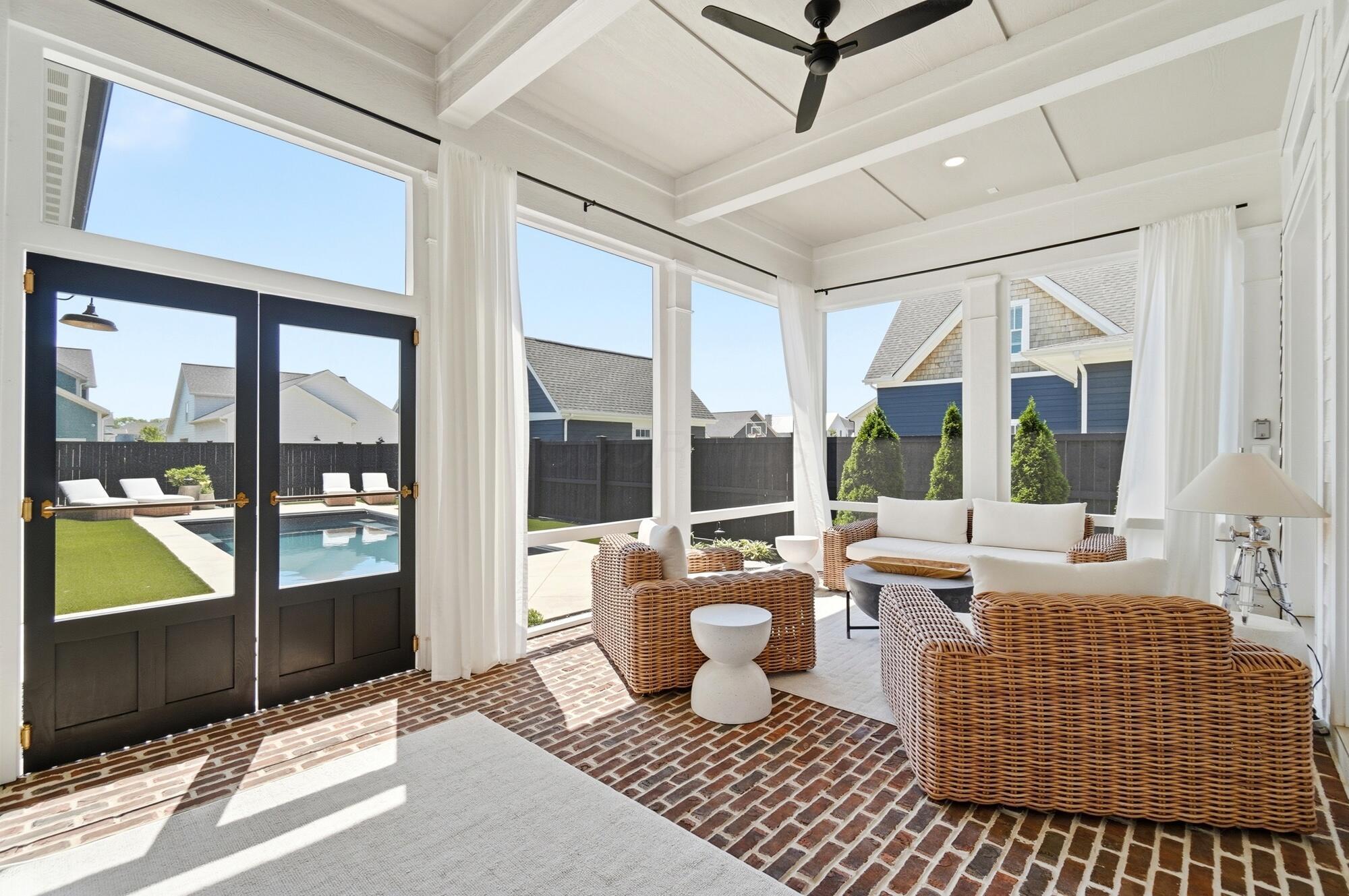 5565 Evans Farm Drive