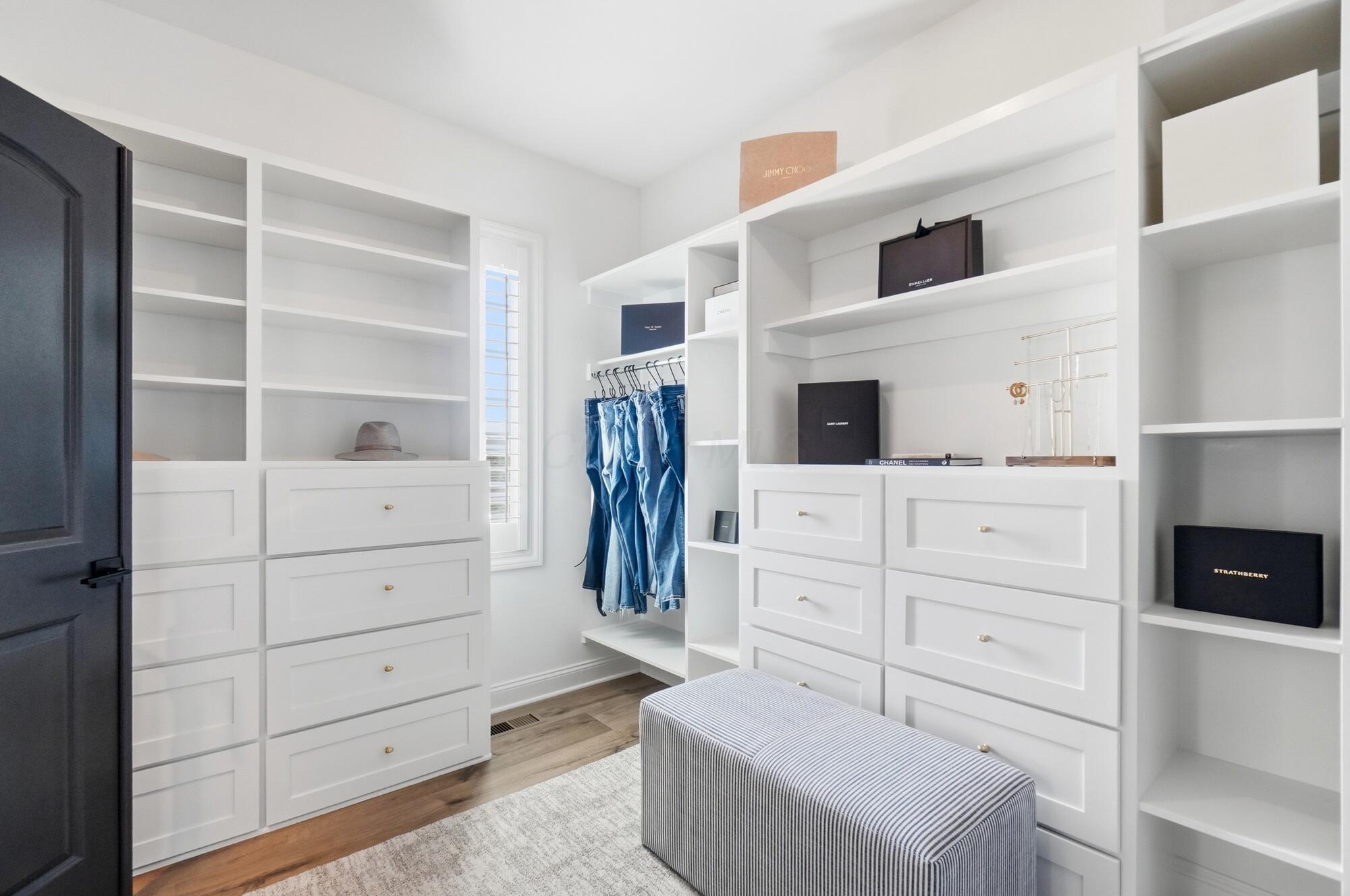5565 Evans Farm Drive