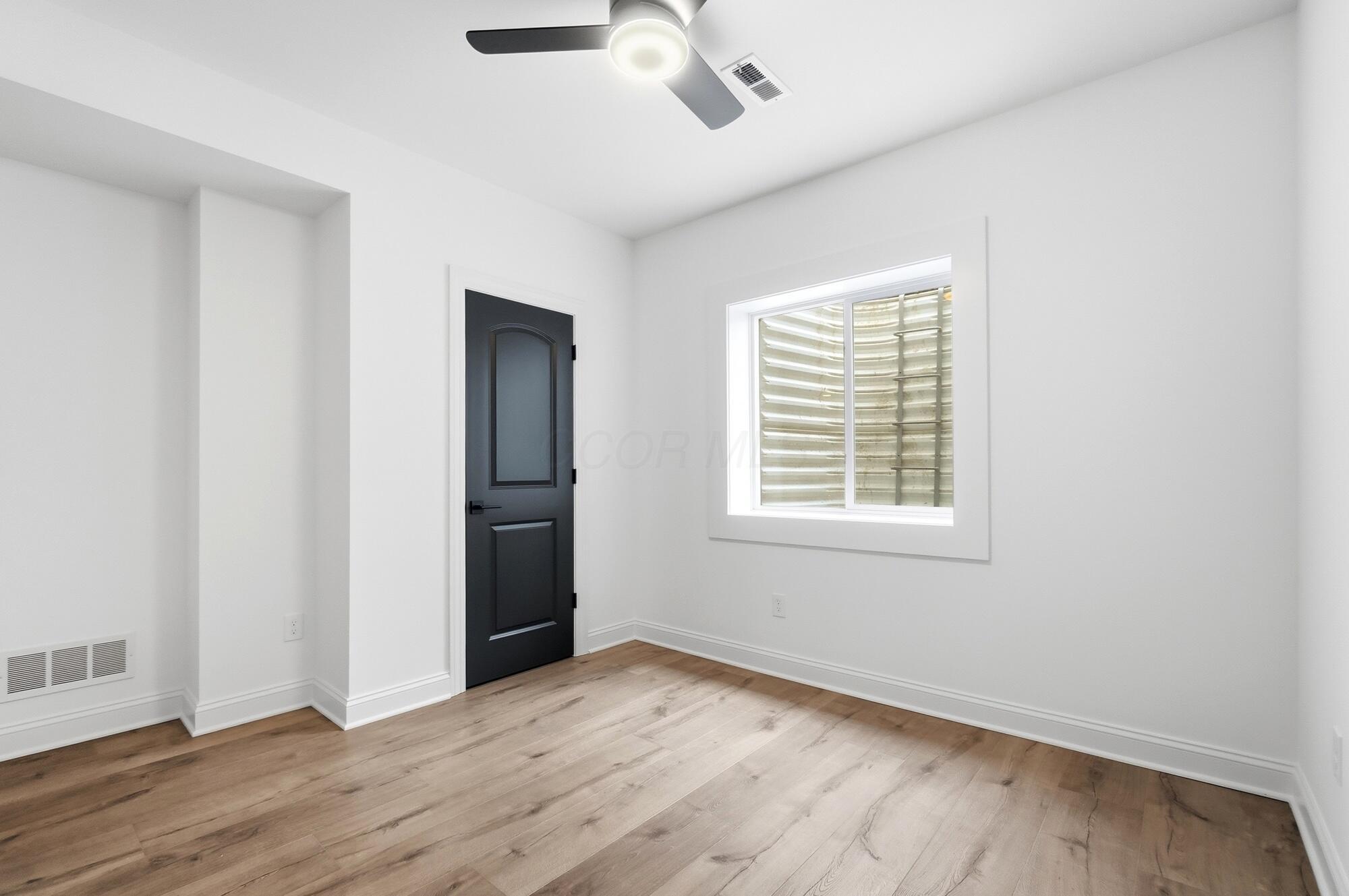 5565 Evans Farm Drive