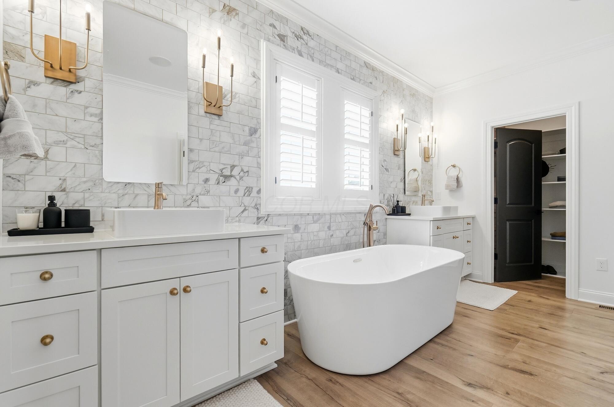 5565 Evans Farm Drive