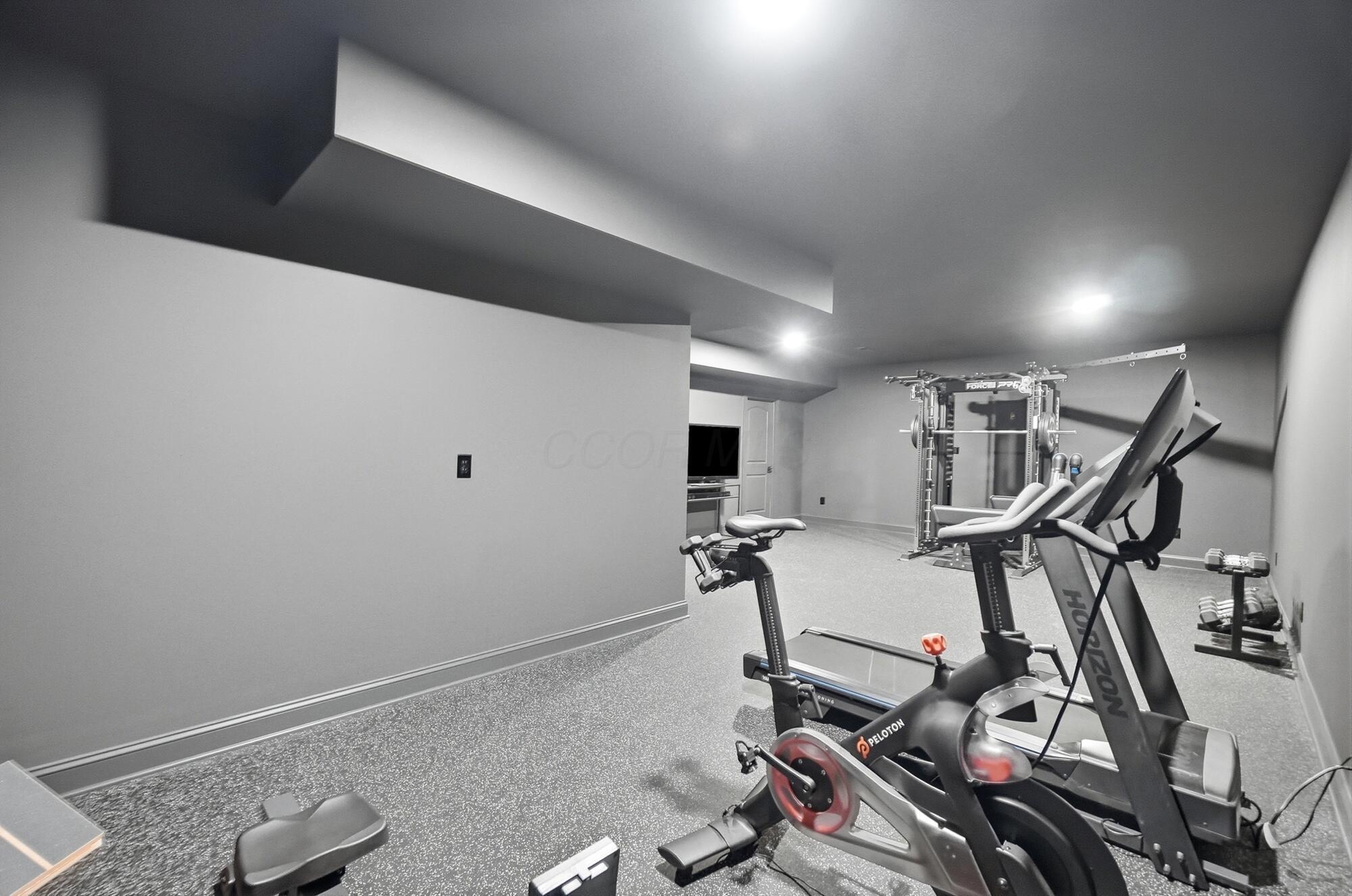 5565 Evans Farm Drive