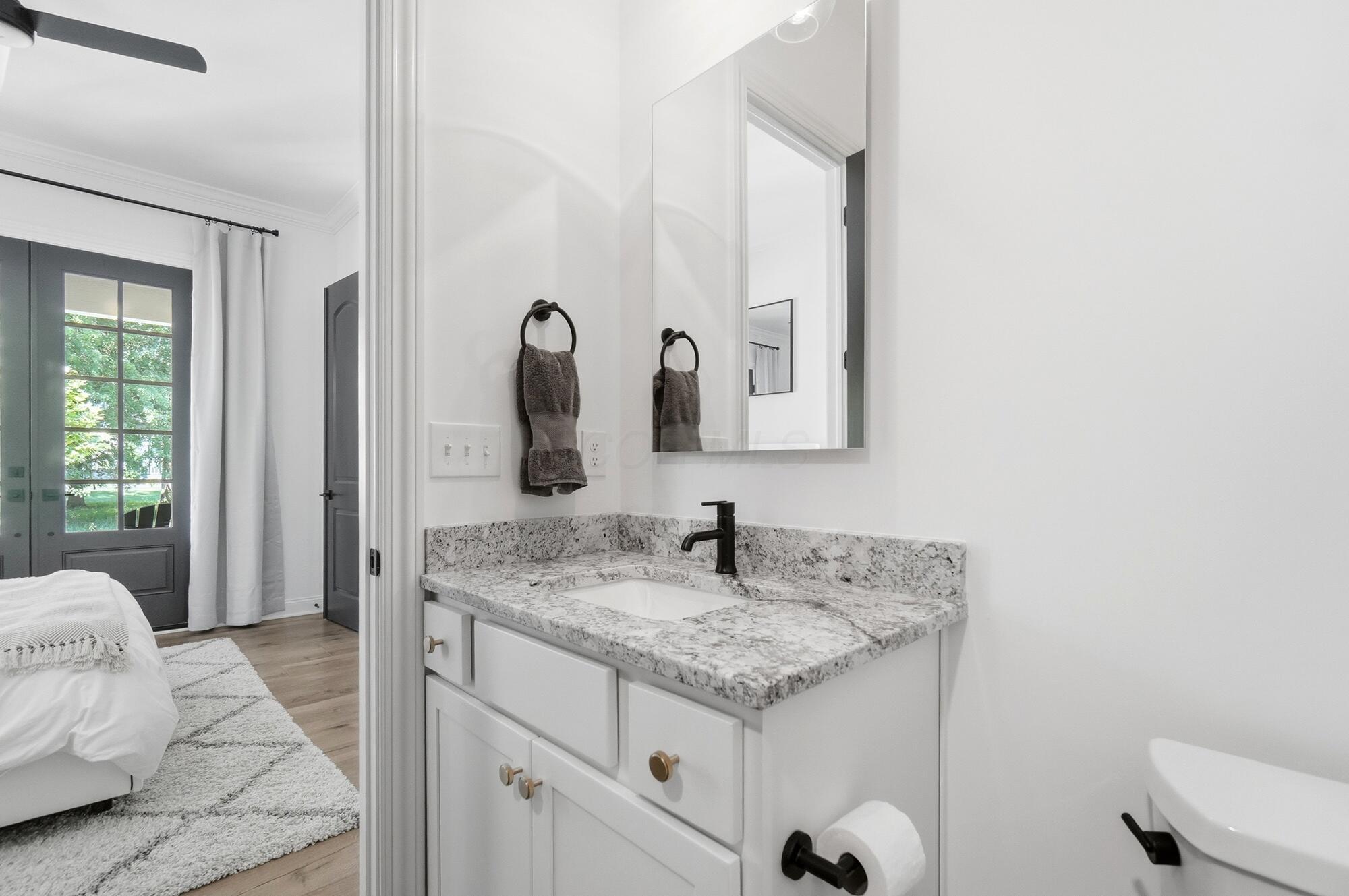 5565 Evans Farm Drive