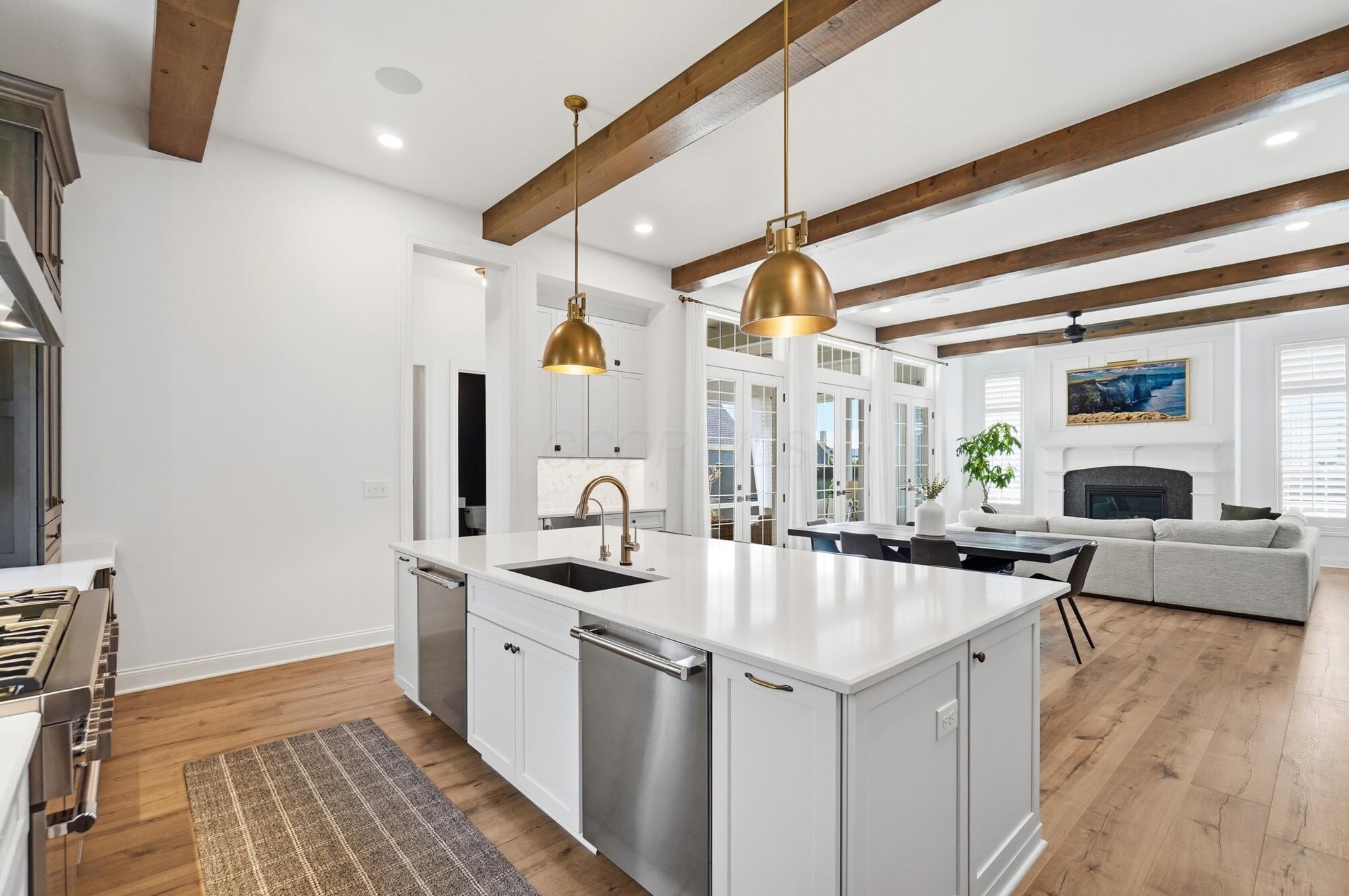 5565 Evans Farm Drive