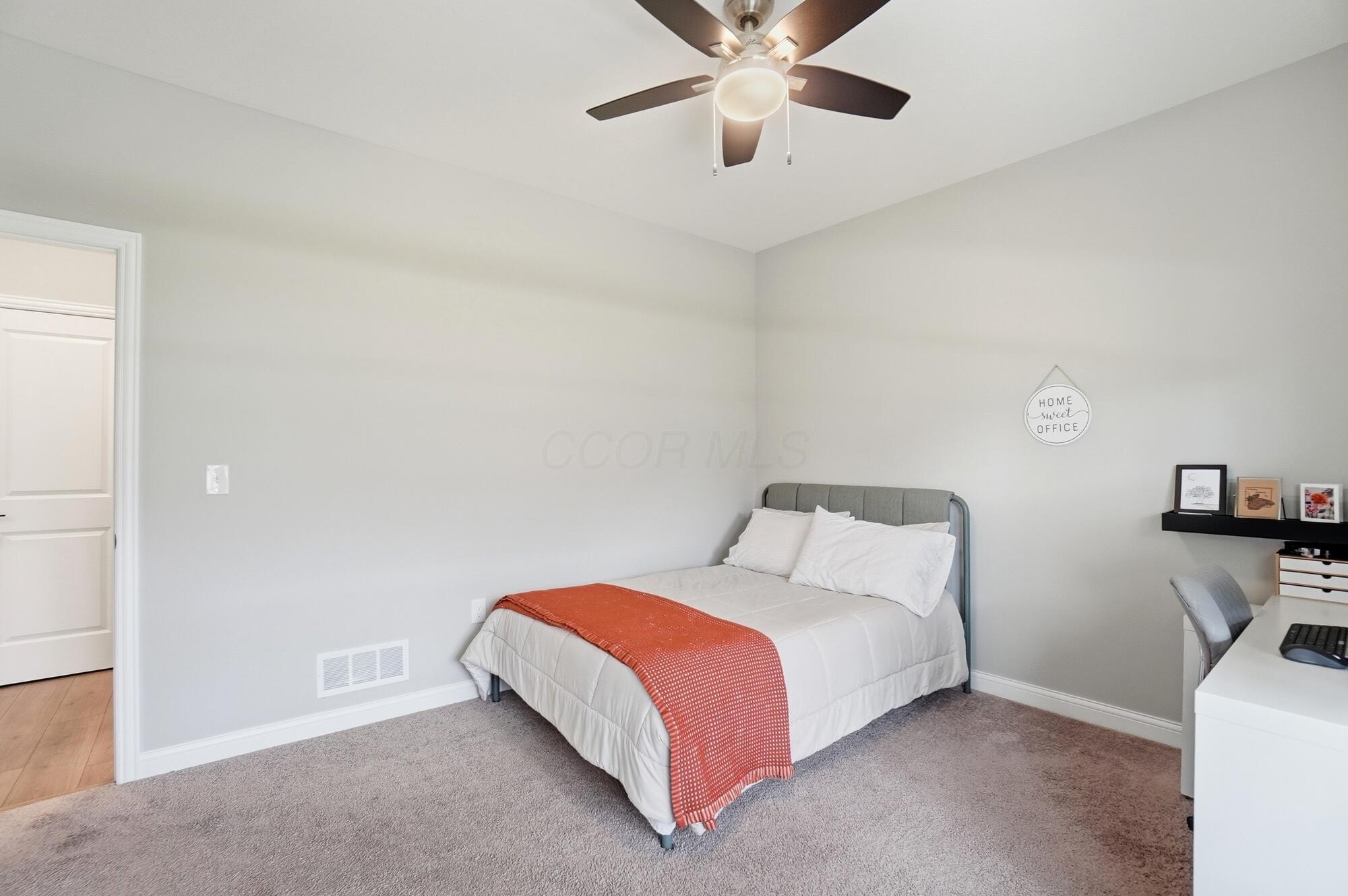 5614 Jessica Lane W