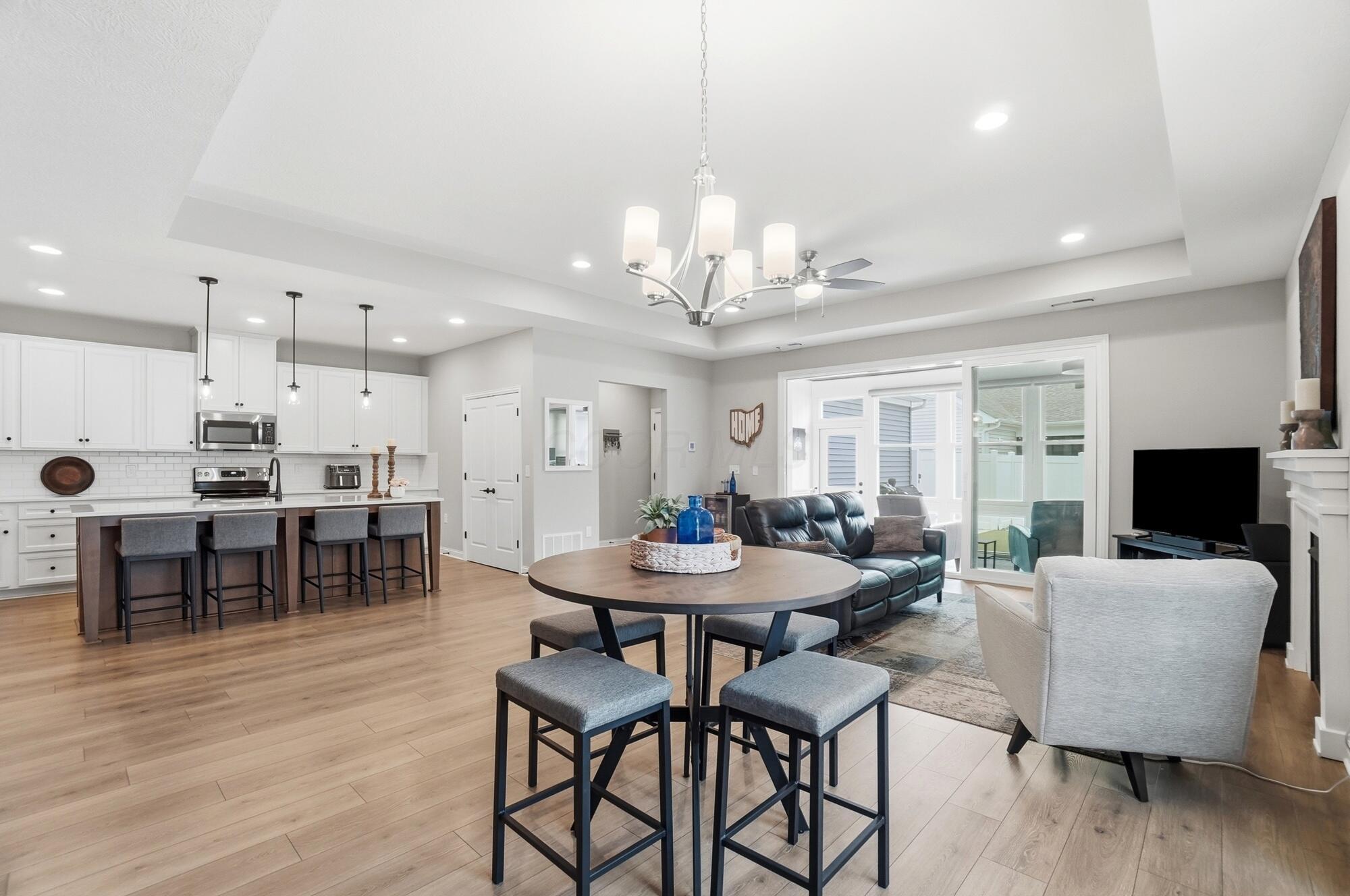 5614 Jessica Lane W