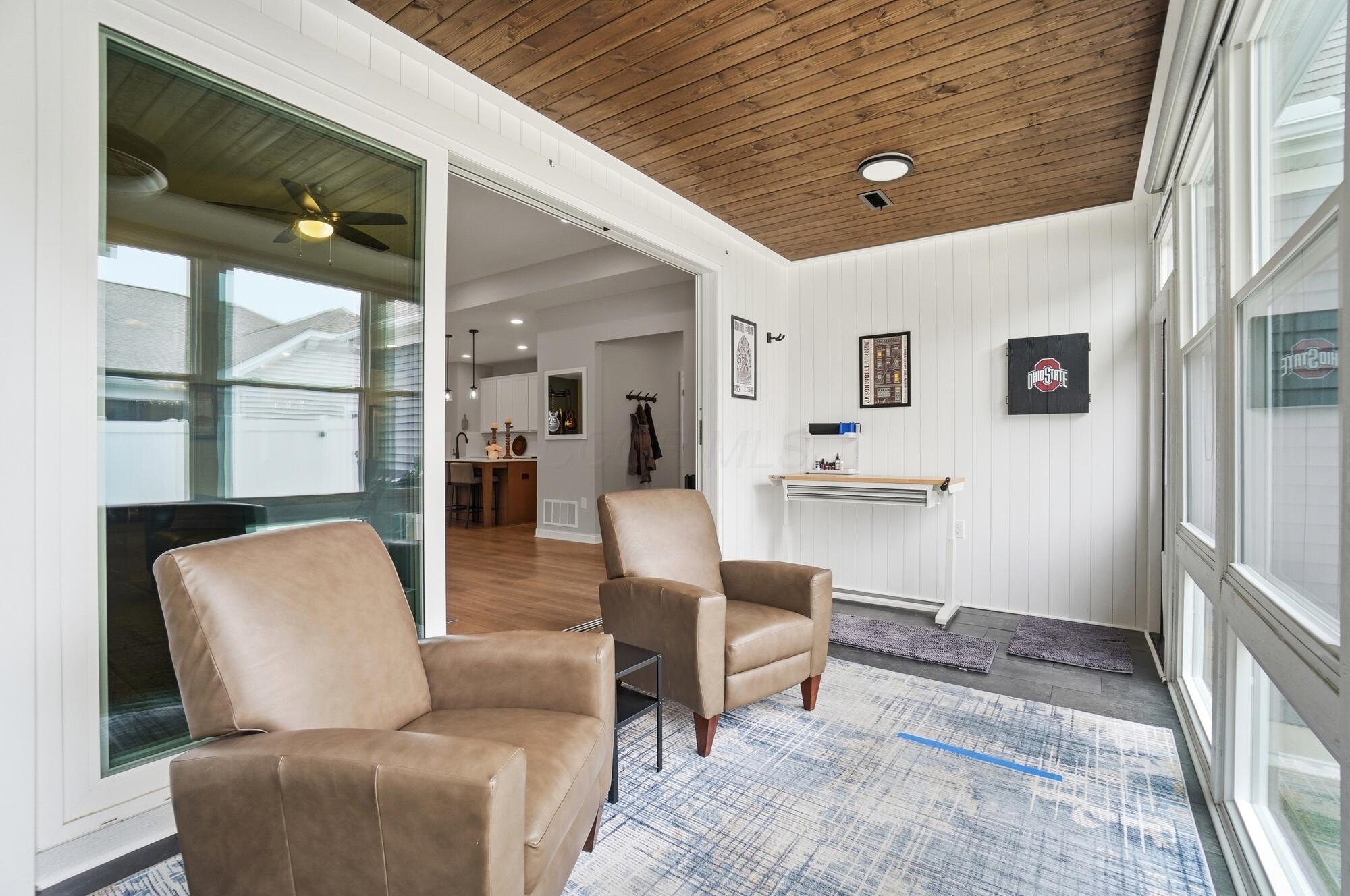 5614 Jessica Lane W