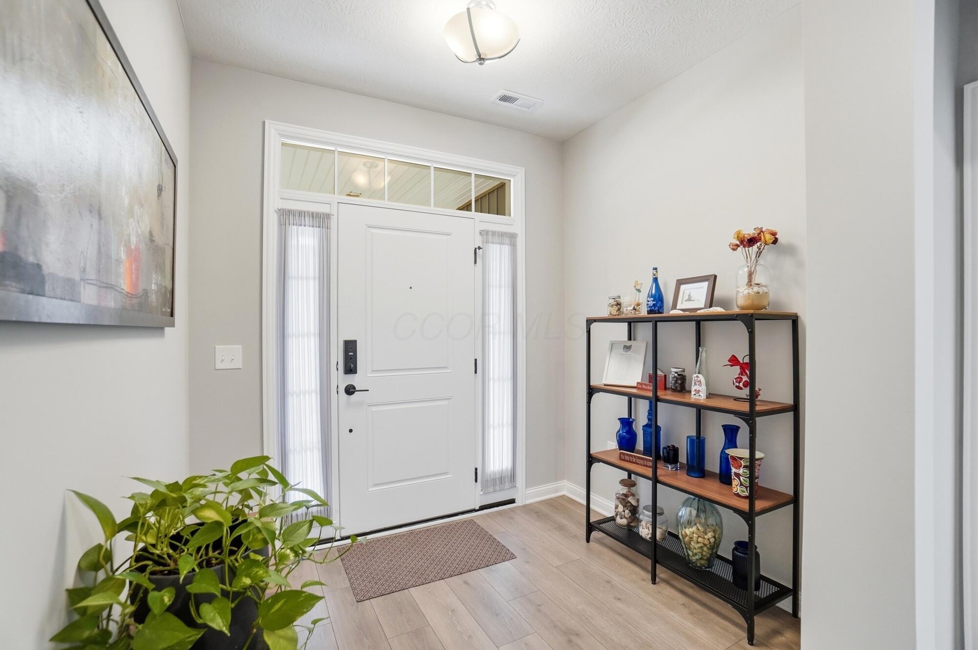 5614 Jessica Lane W