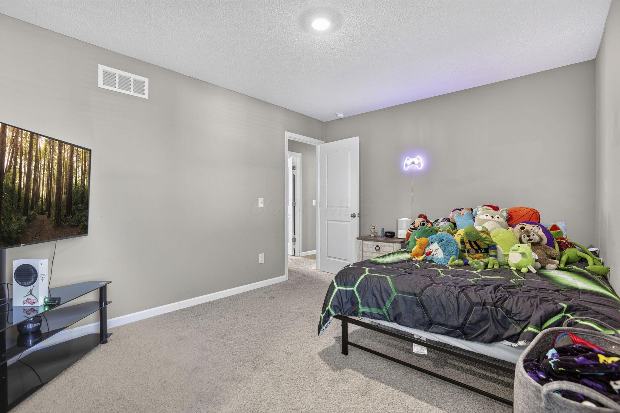 61 Scarlett Drive