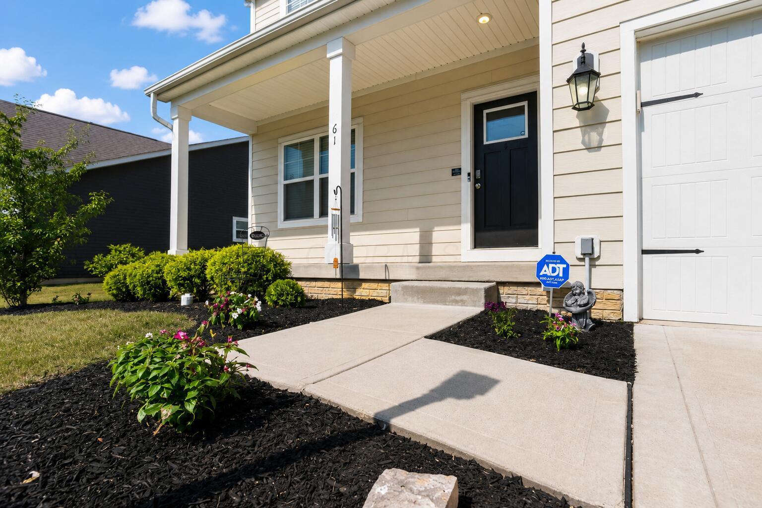 61 Scarlett Drive