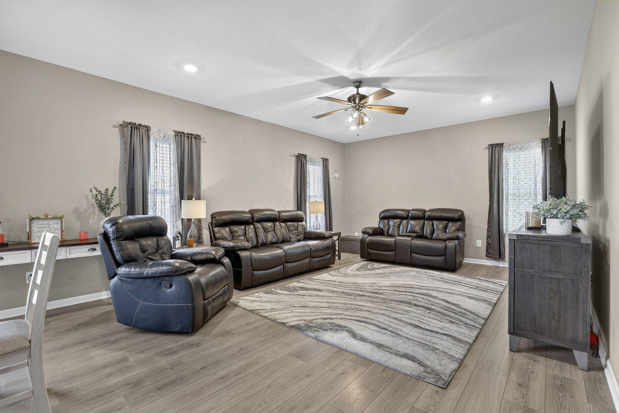 61 Scarlett Drive