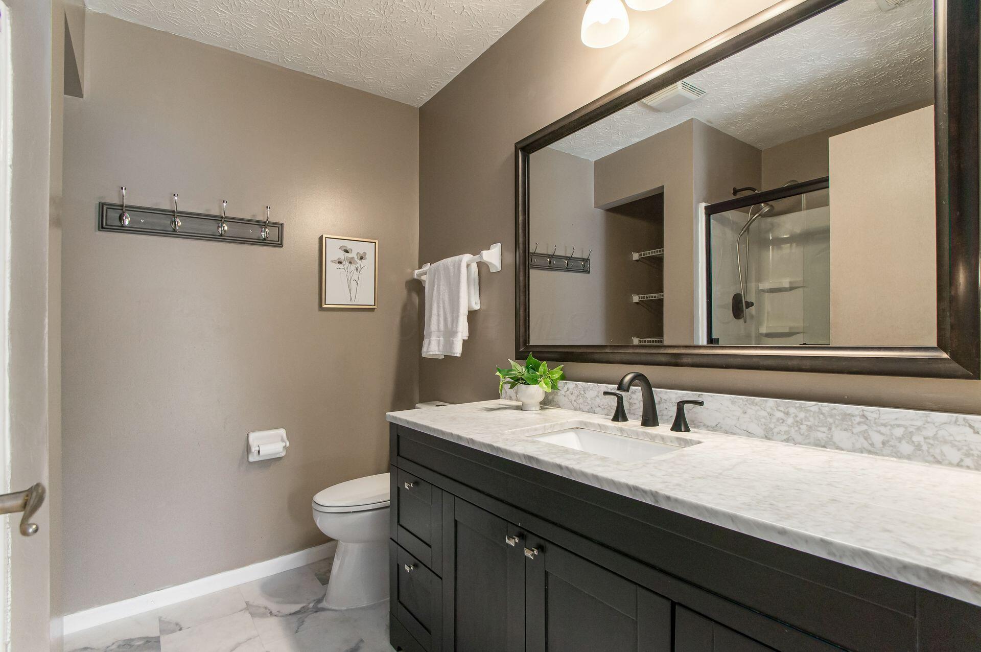 3987 Orchard View Place